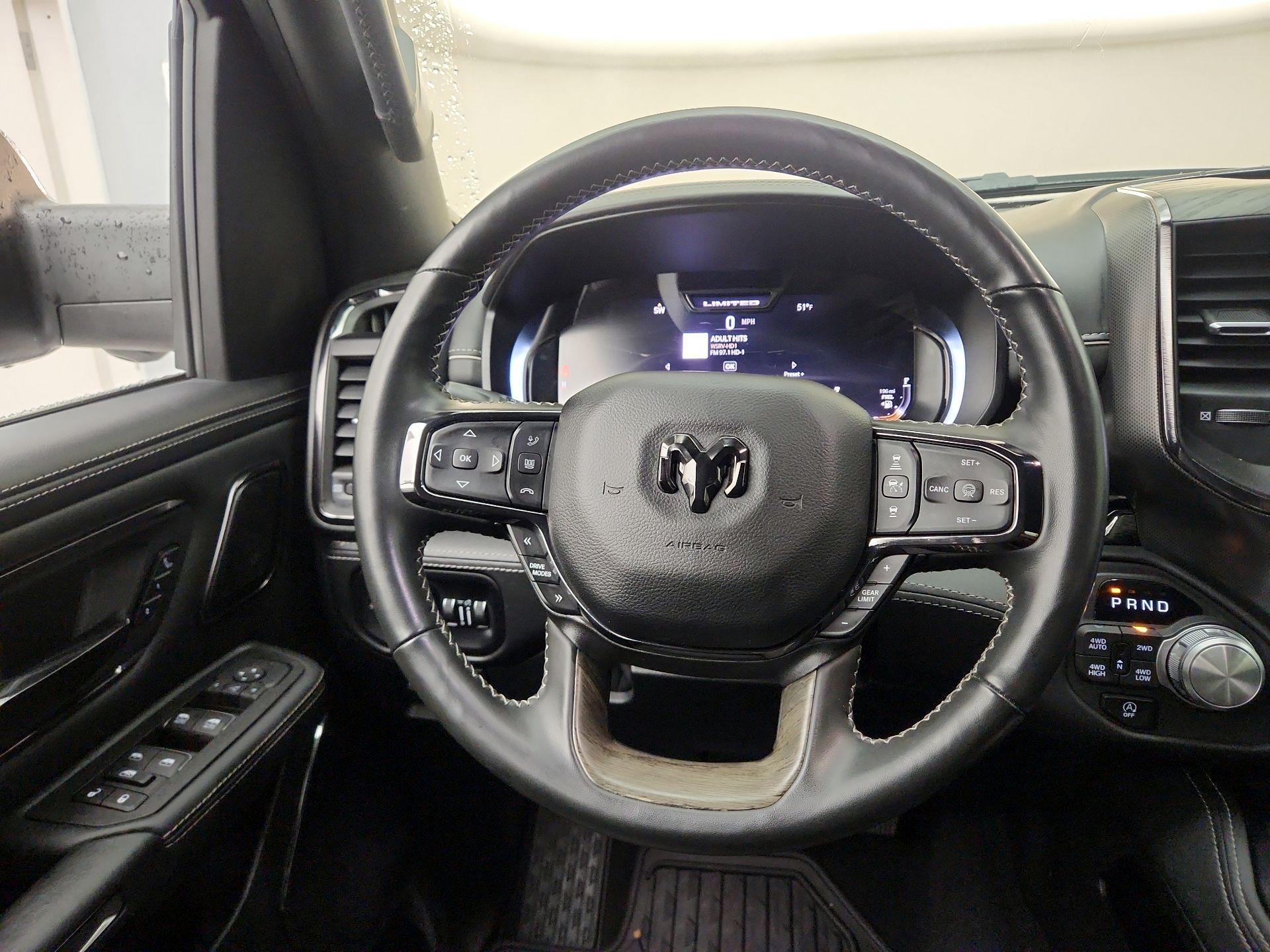 Thumbnail: 2025 RAM 1500 - 10