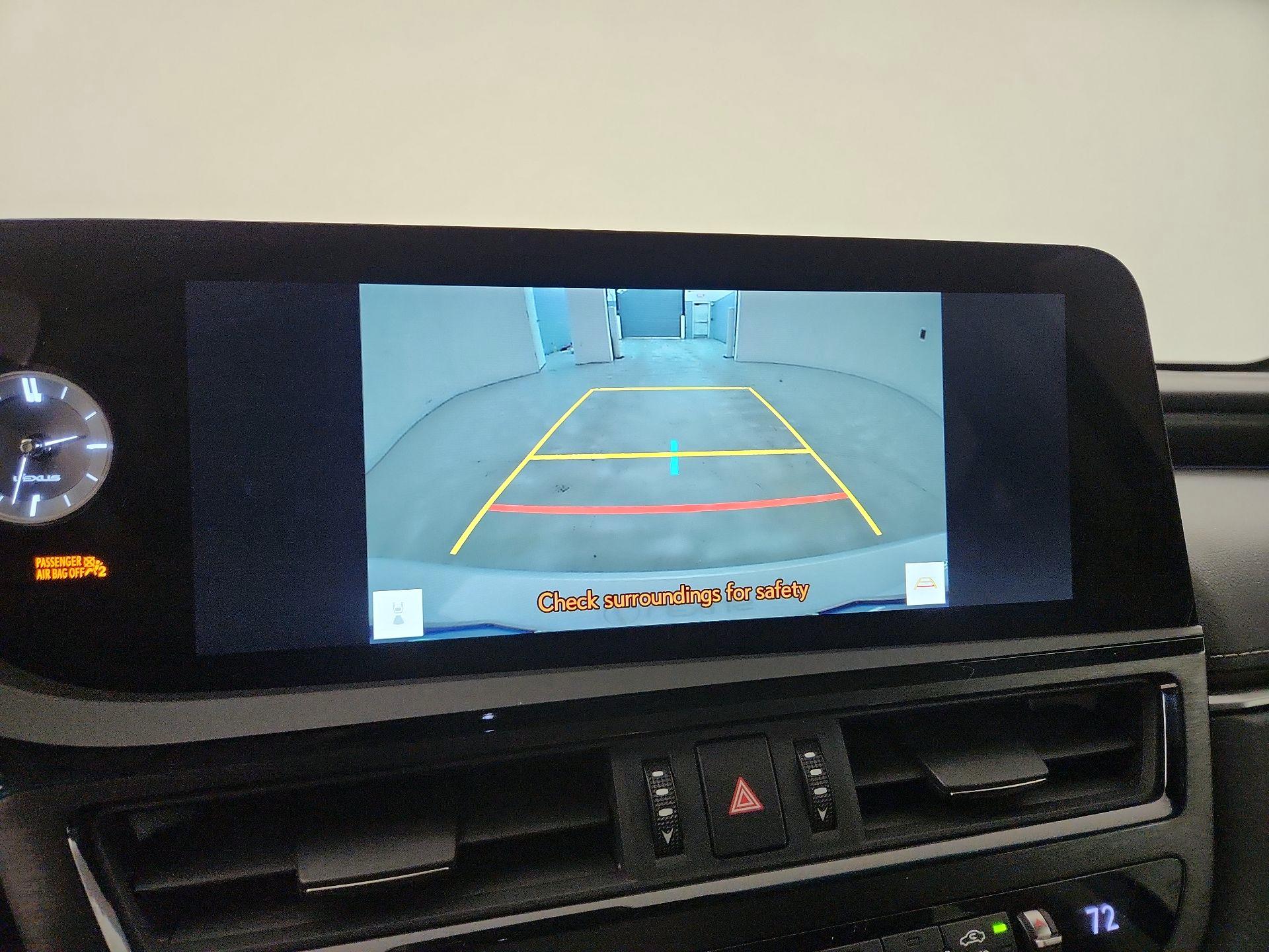 Thumbnail: 2024 Lexus ES - 14