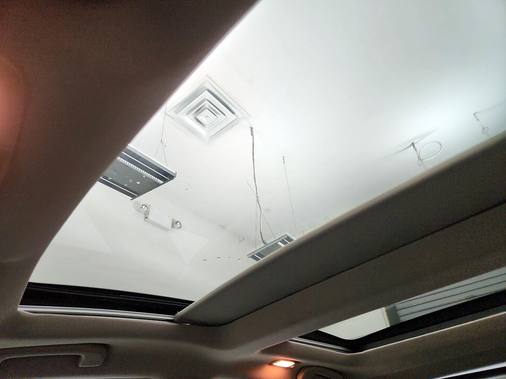 Thumbnail: 2014 Nissan Maxima - 20