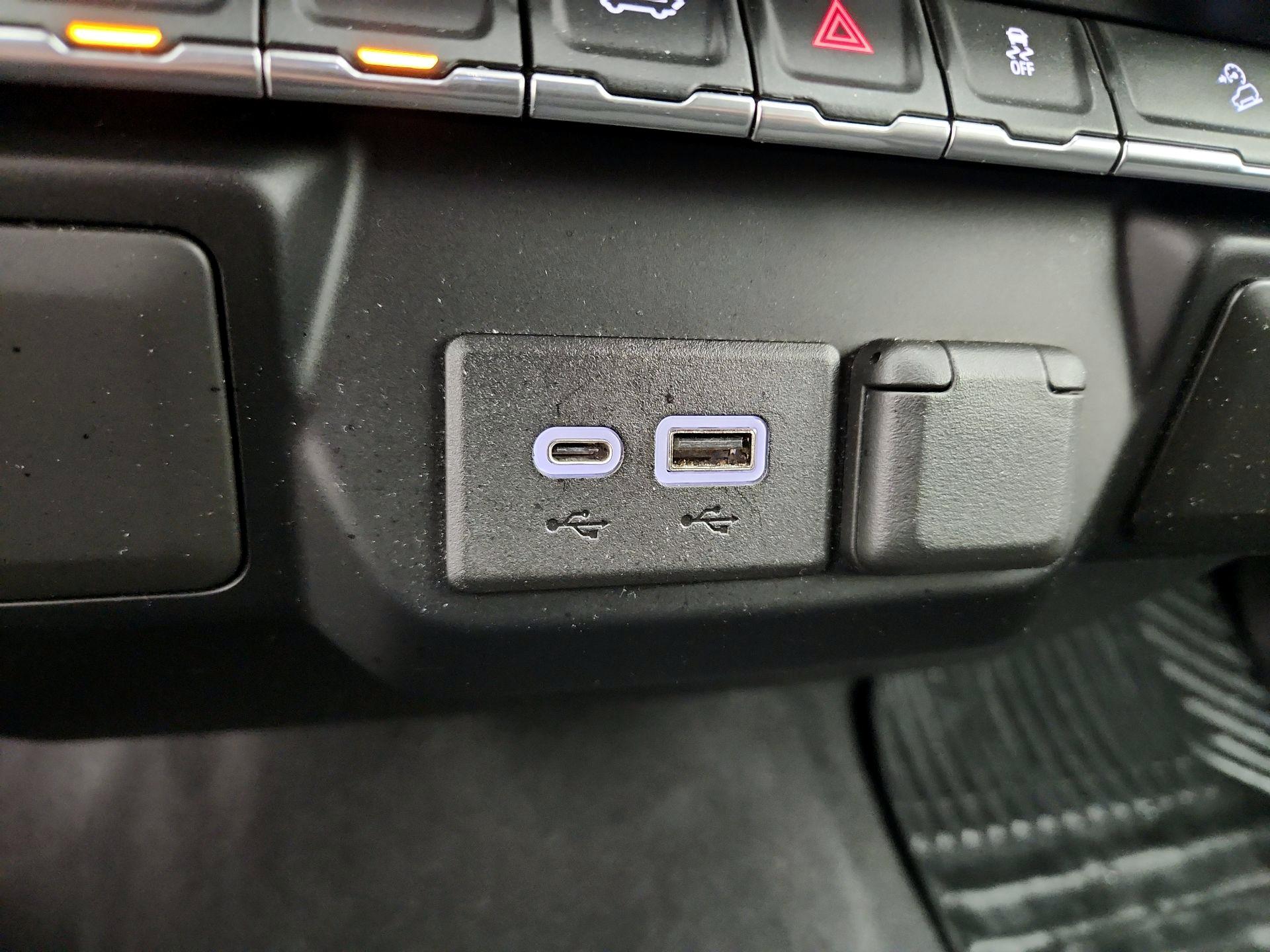 Thumbnail: 2021 GMC Sierra 1500 - 18