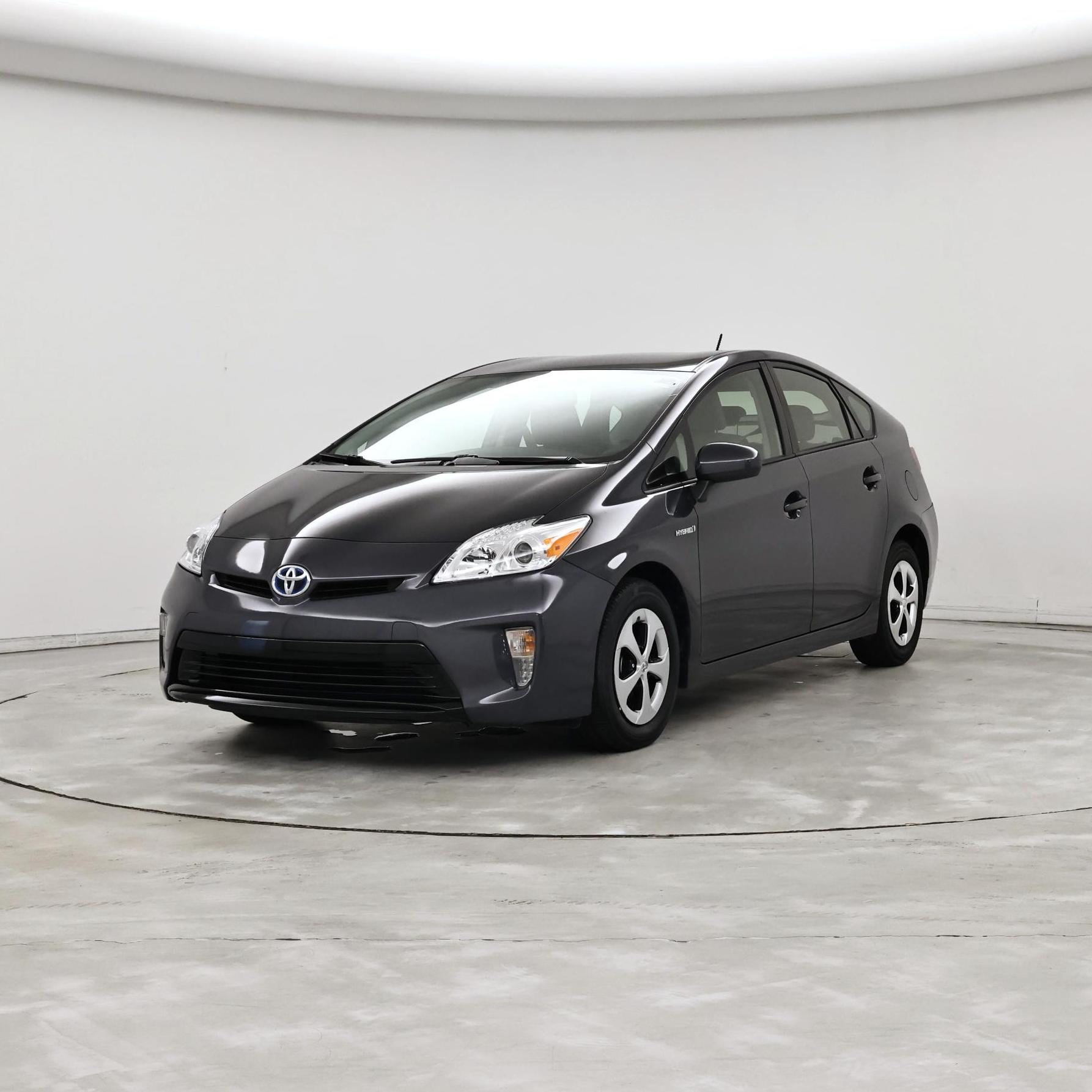 Thumbnail: 2015 Toyota Prius - 4