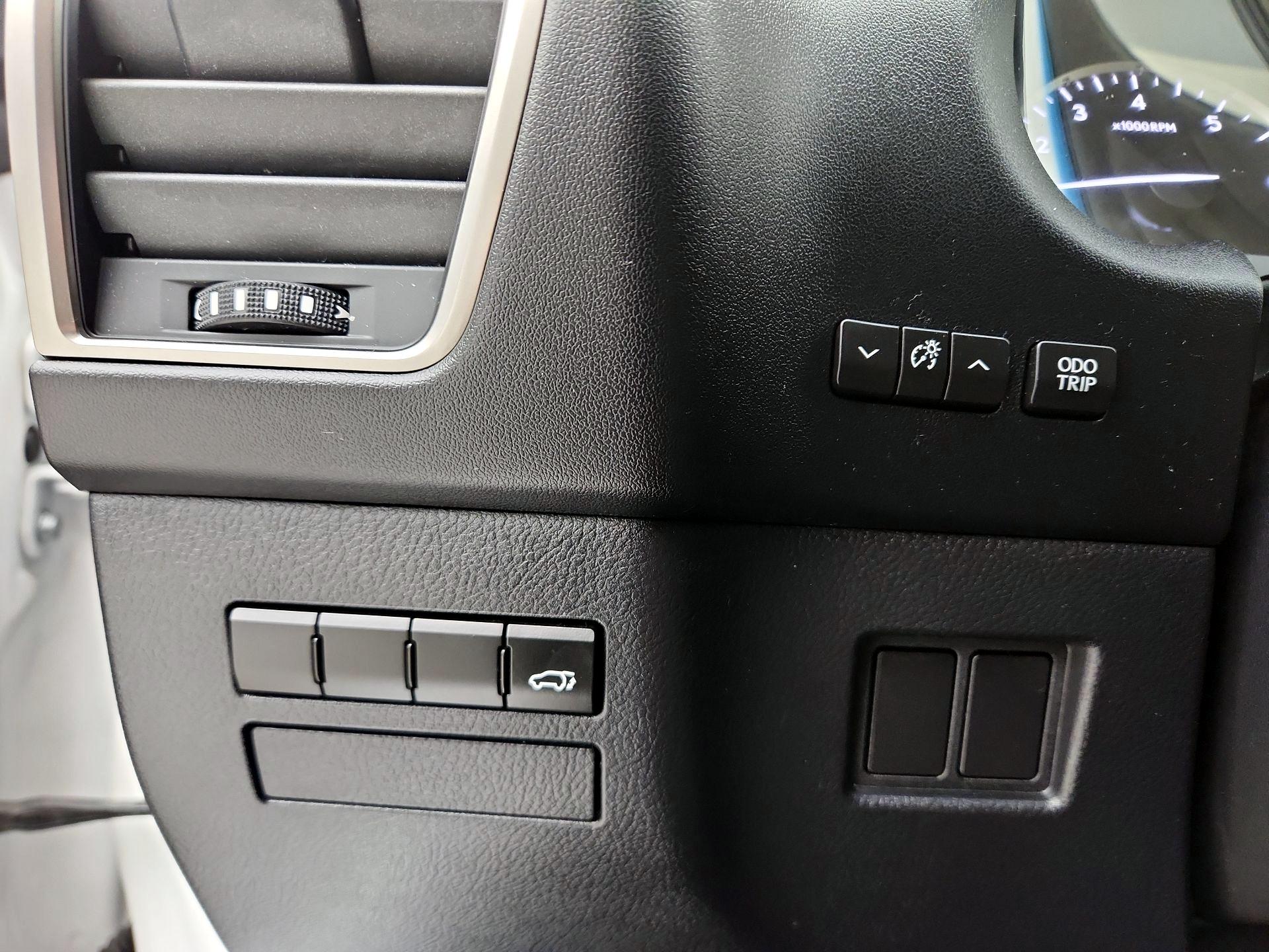 Thumbnail: 2015 Lexus NX - 13