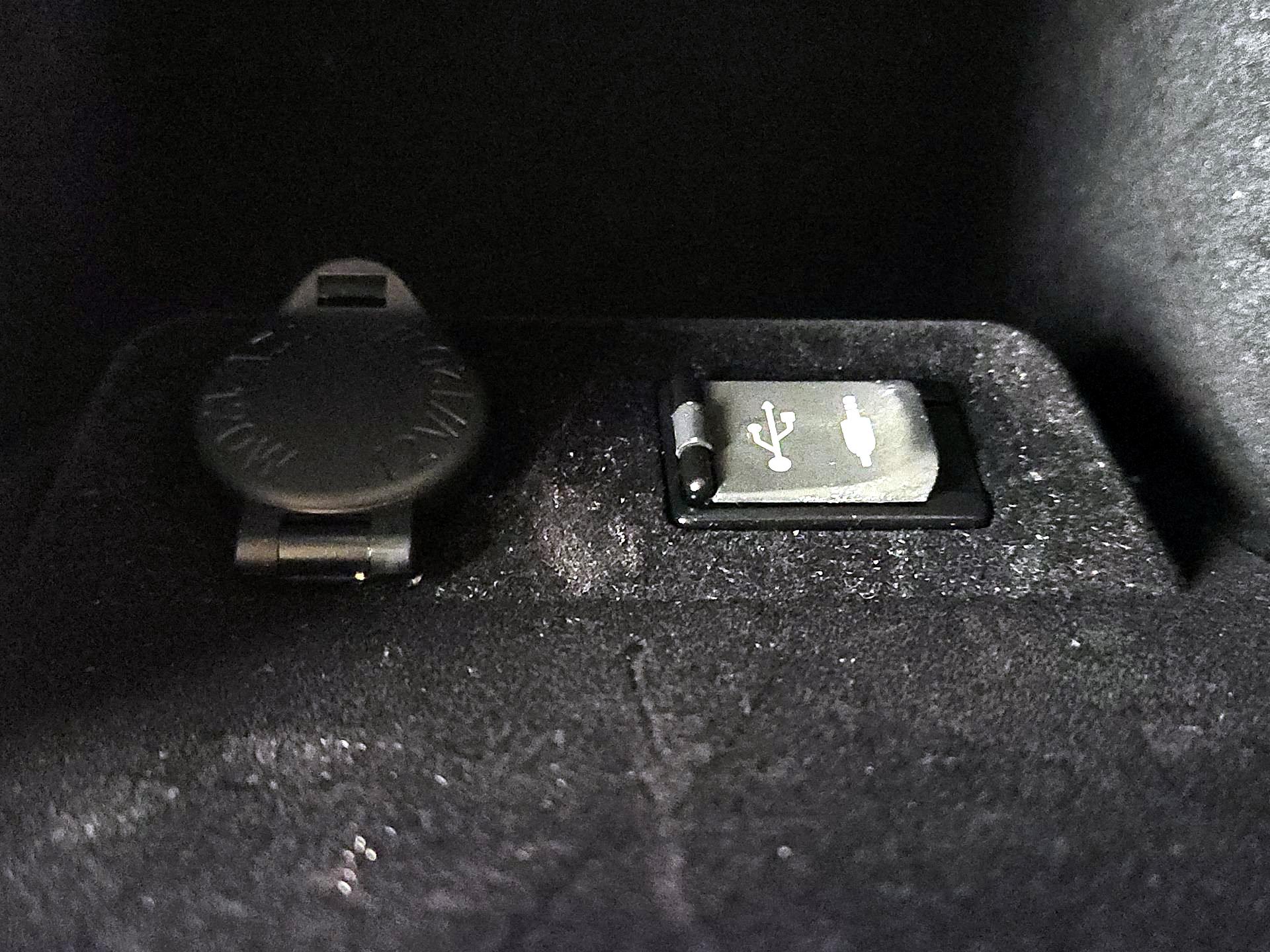 Thumbnail: 2015 Lexus NX - 18