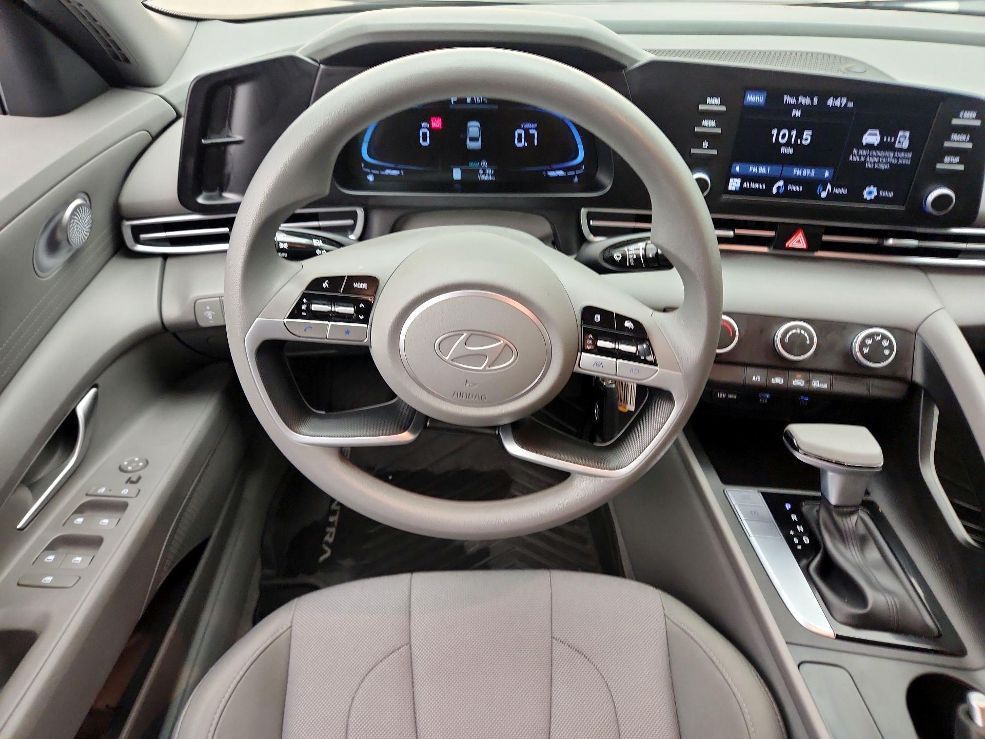 Thumbnail: 2024 Hyundai Elantra - 10