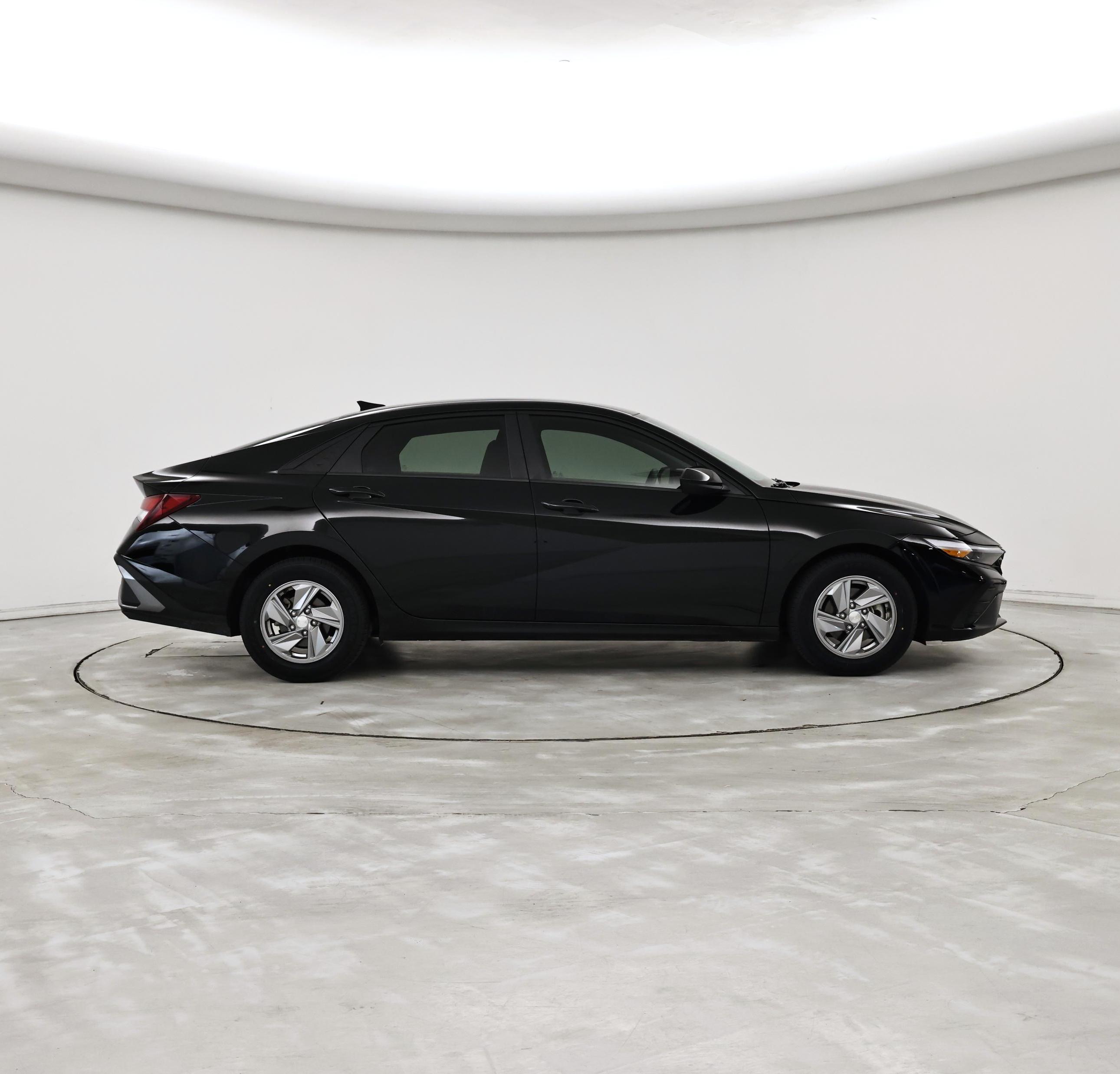 Thumbnail: 2024 Hyundai Elantra - 7
