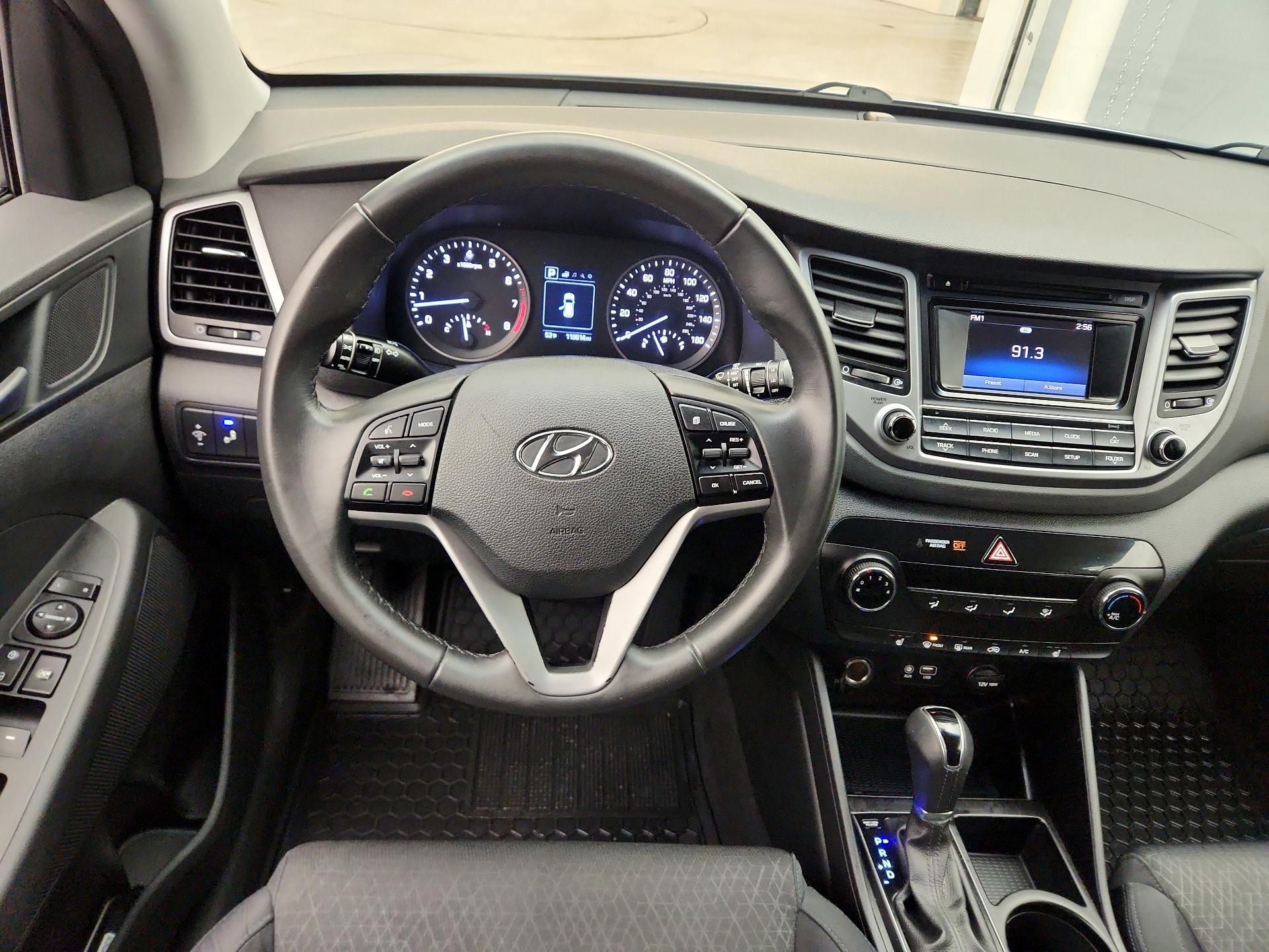 Thumbnail: 2017 Hyundai Tucson - 10