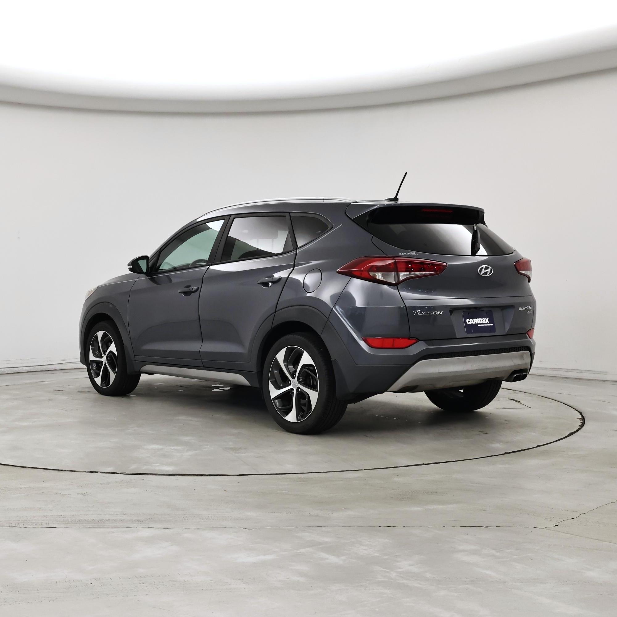 Thumbnail: 2017 Hyundai Tucson - 2