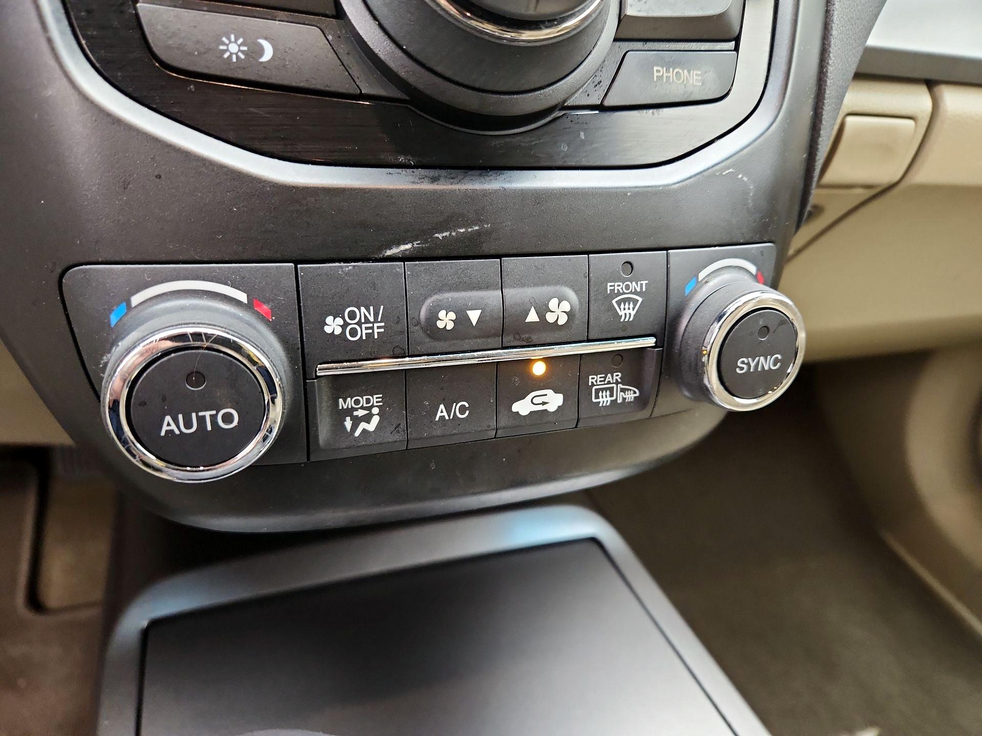 Thumbnail: 2014 Acura RDX - 17