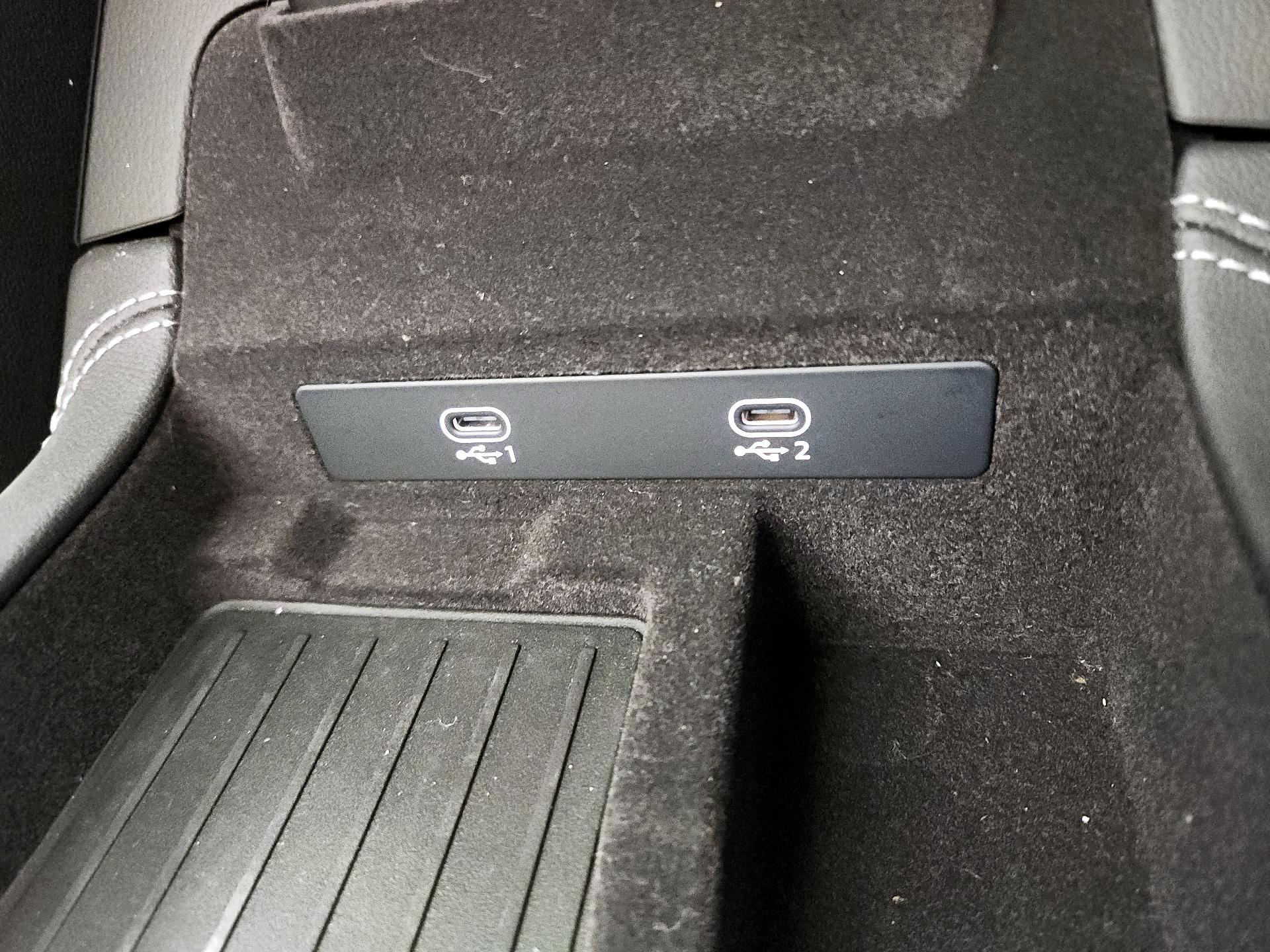 Thumbnail: 2021 Audi A6 - 19