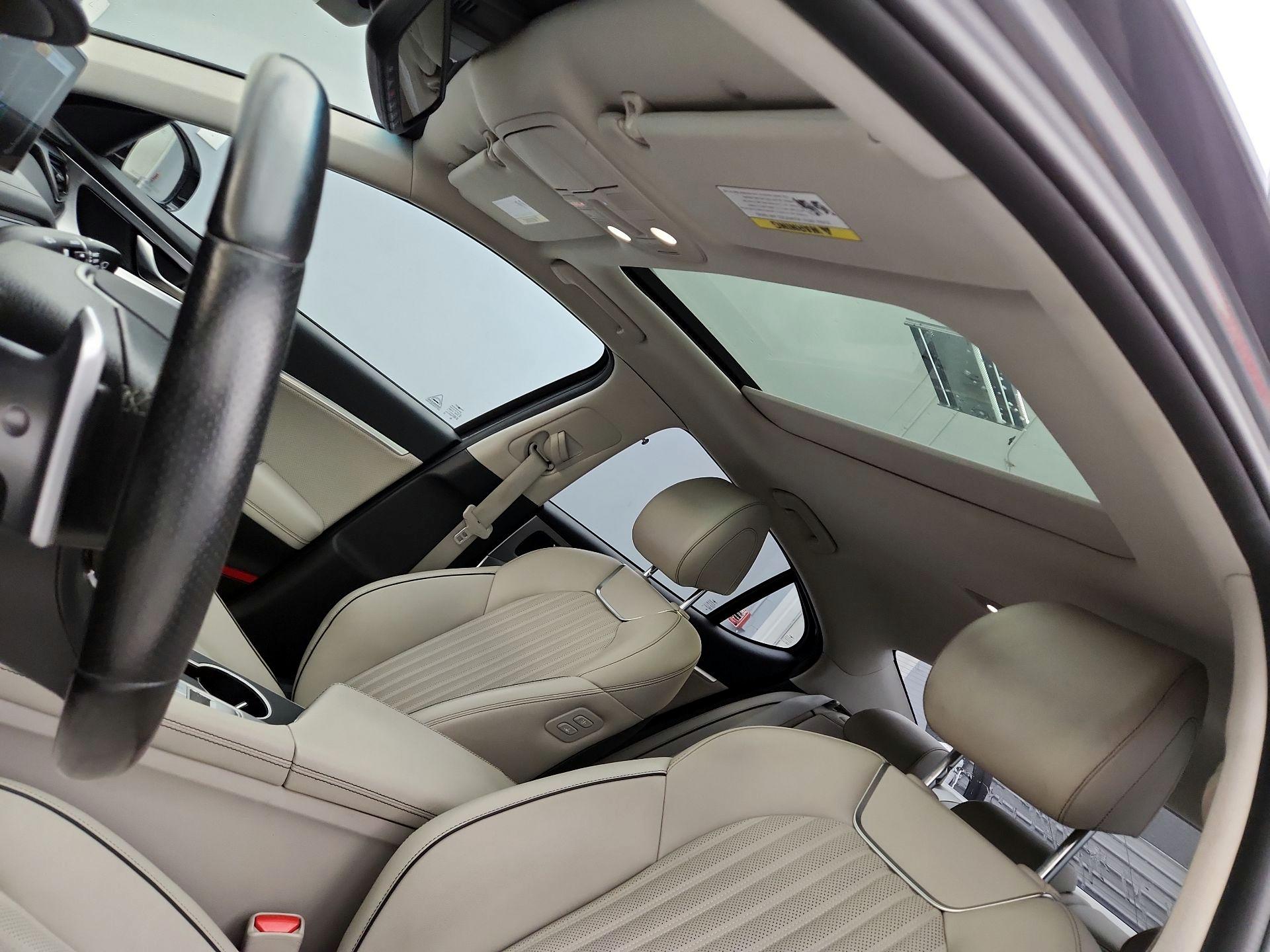 Thumbnail: 2019 Genesis G70 - 20