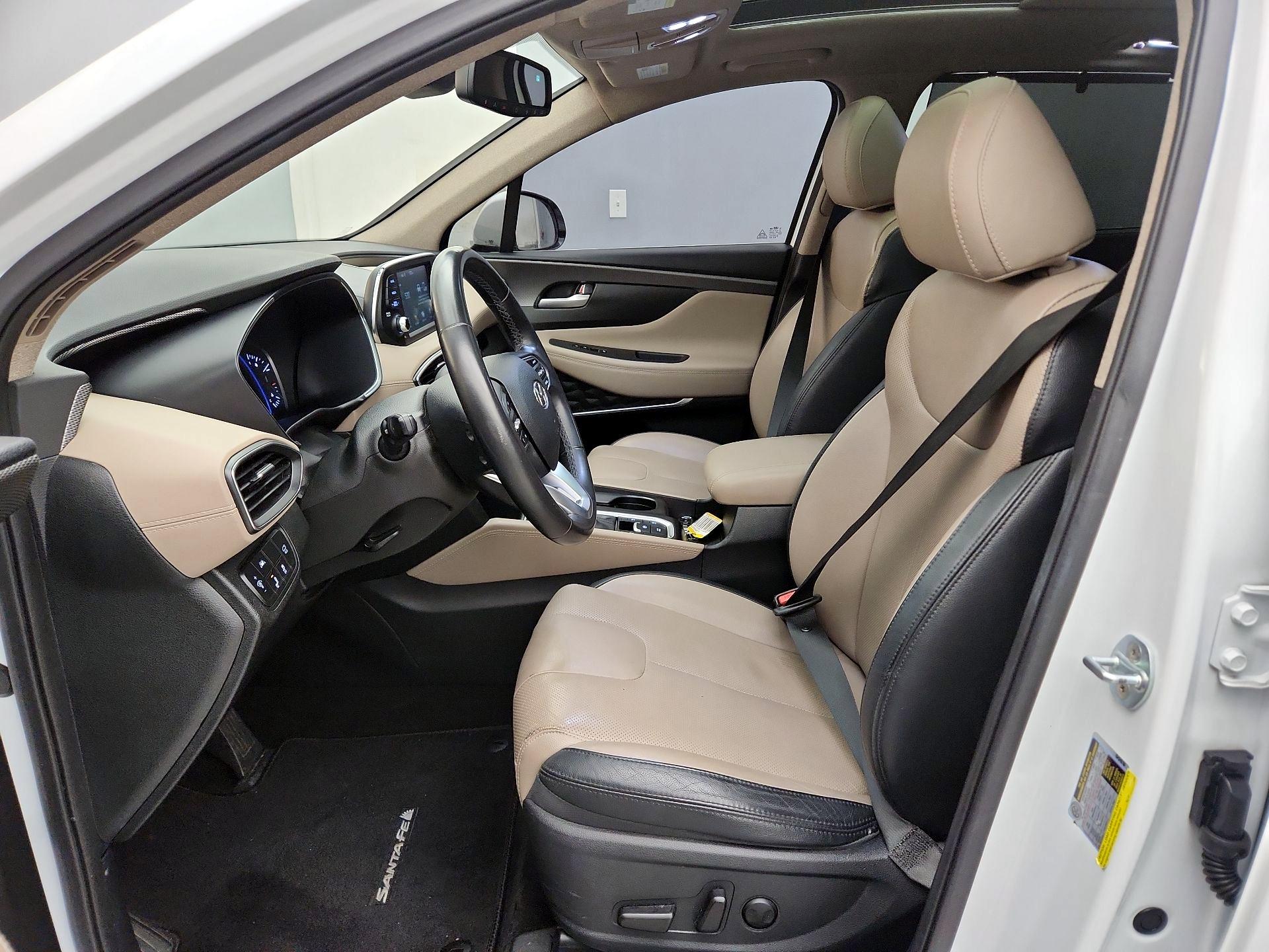 Thumbnail: 2019 Hyundai Santa Fe - 11