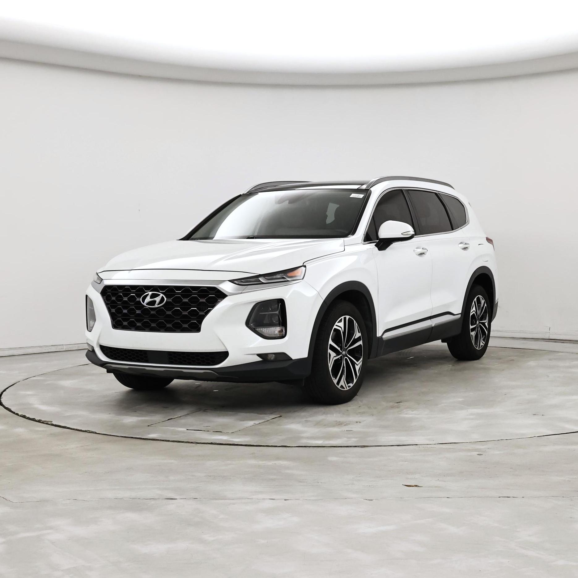 Thumbnail: 2019 Hyundai Santa Fe - 4