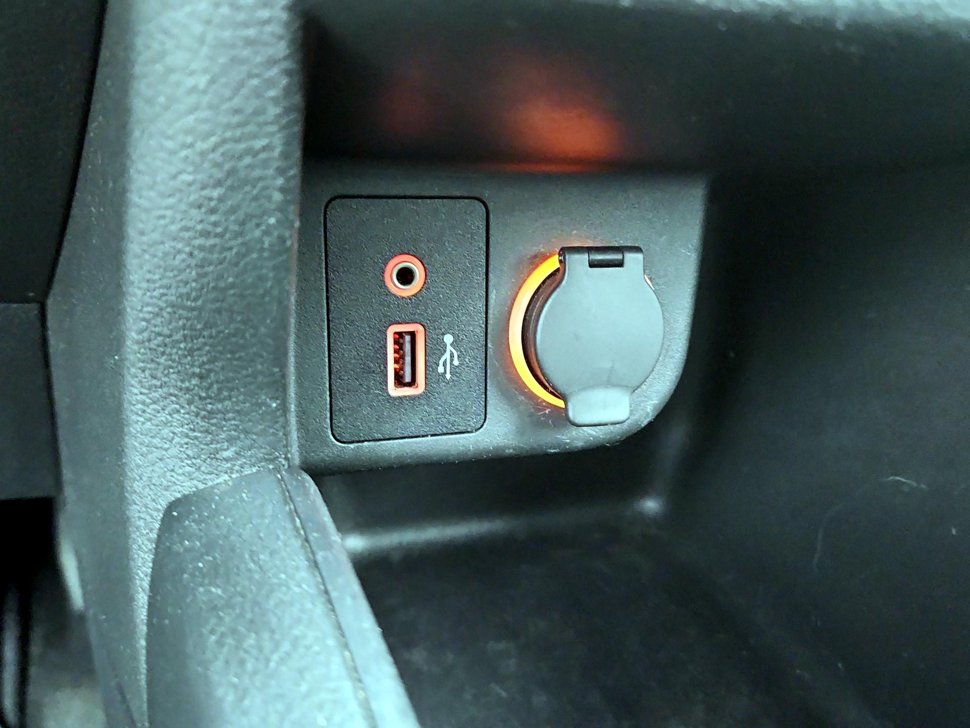 Thumbnail: 2024 Nissan Kicks - 18