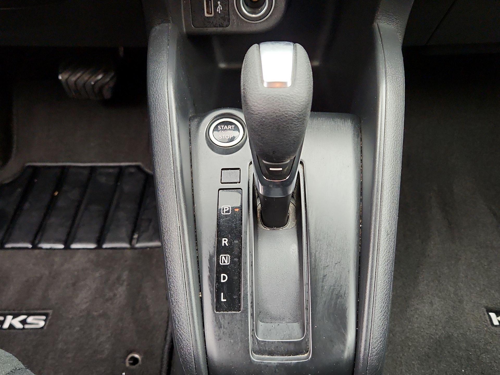 Thumbnail: 2024 Nissan Kicks - 17