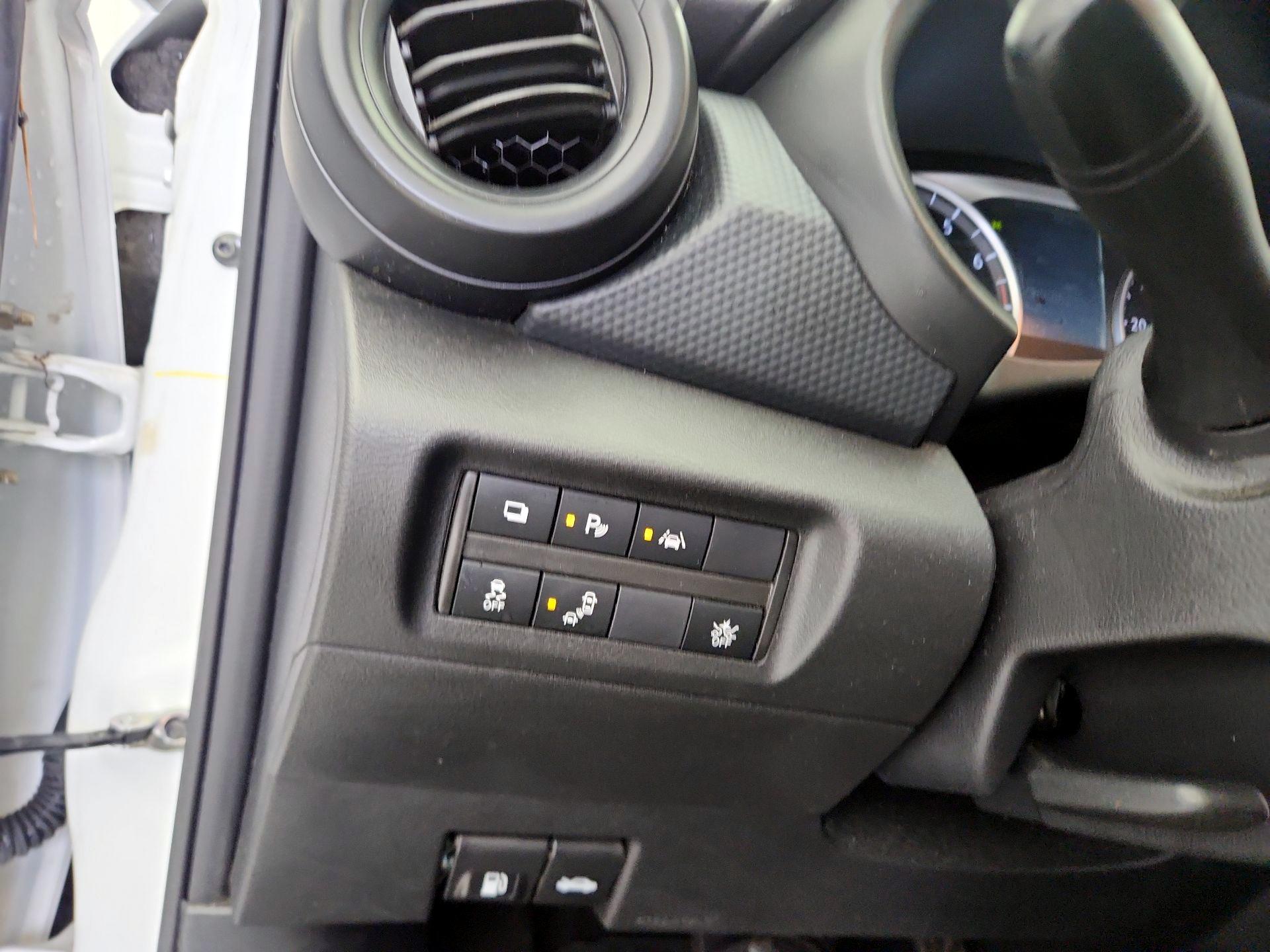 Thumbnail: 2024 Nissan Kicks - 13