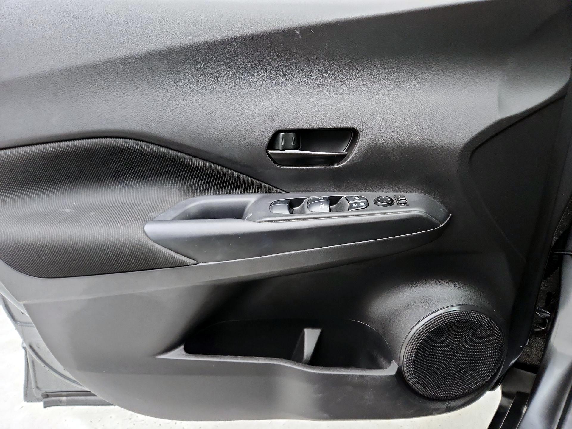 Thumbnail: 2024 Nissan Kicks - 12