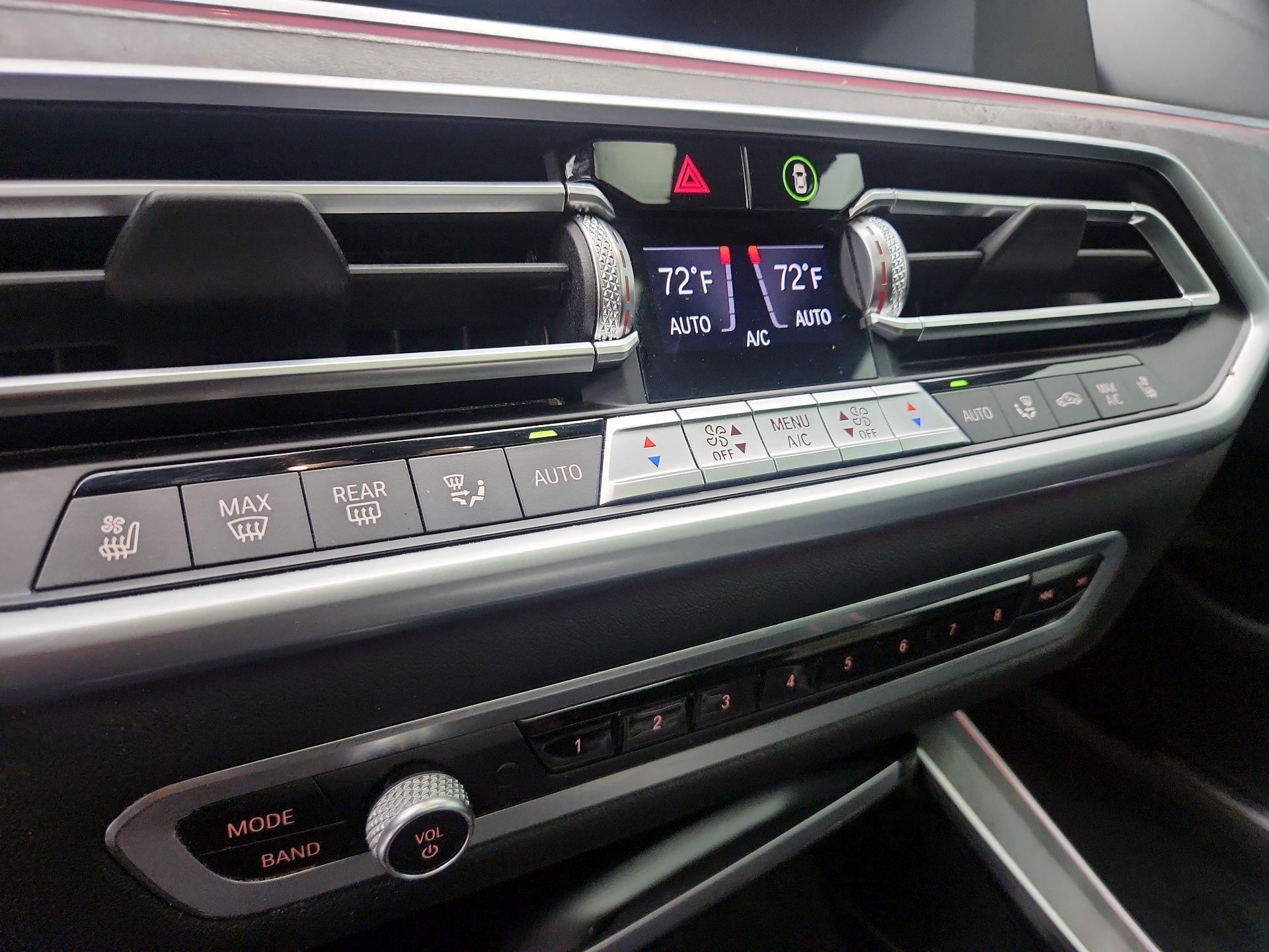 Thumbnail: 2021 BMW X5 - 17