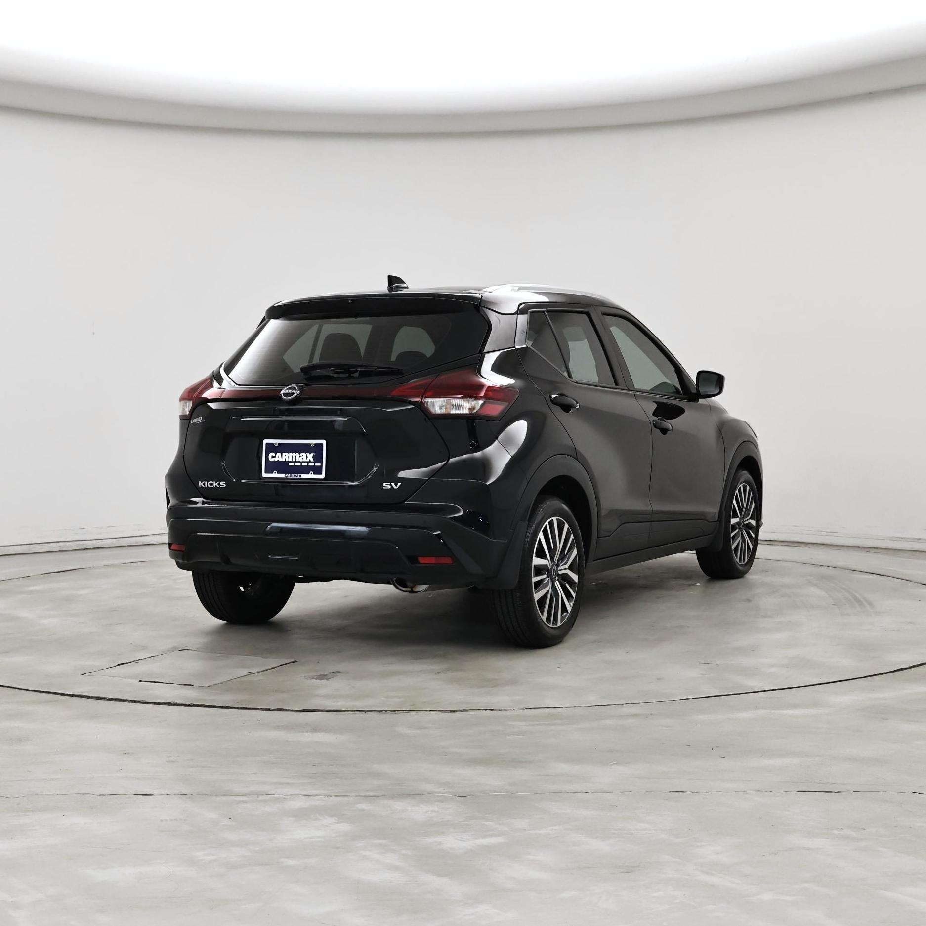 Thumbnail: 2024 Nissan Kicks - 8