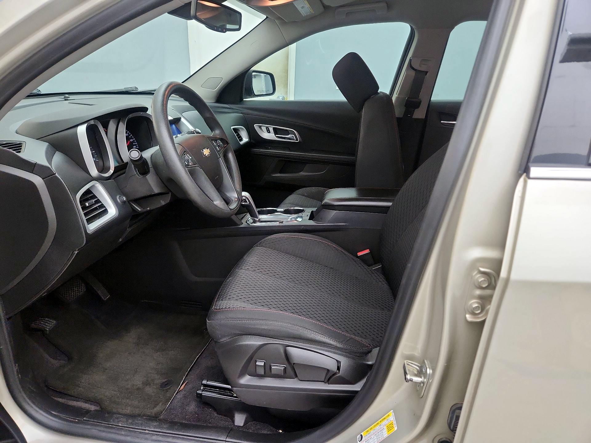 Thumbnail: 2015 Chevrolet Equinox - 11