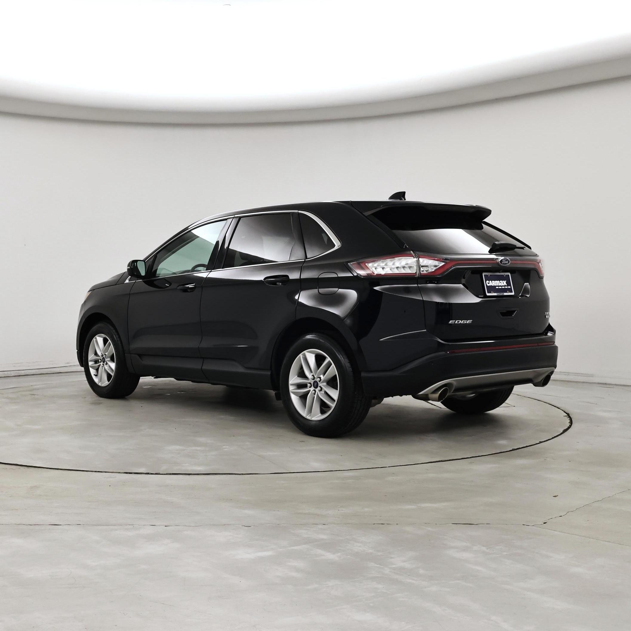 Thumbnail: 2017 Ford Edge - 2