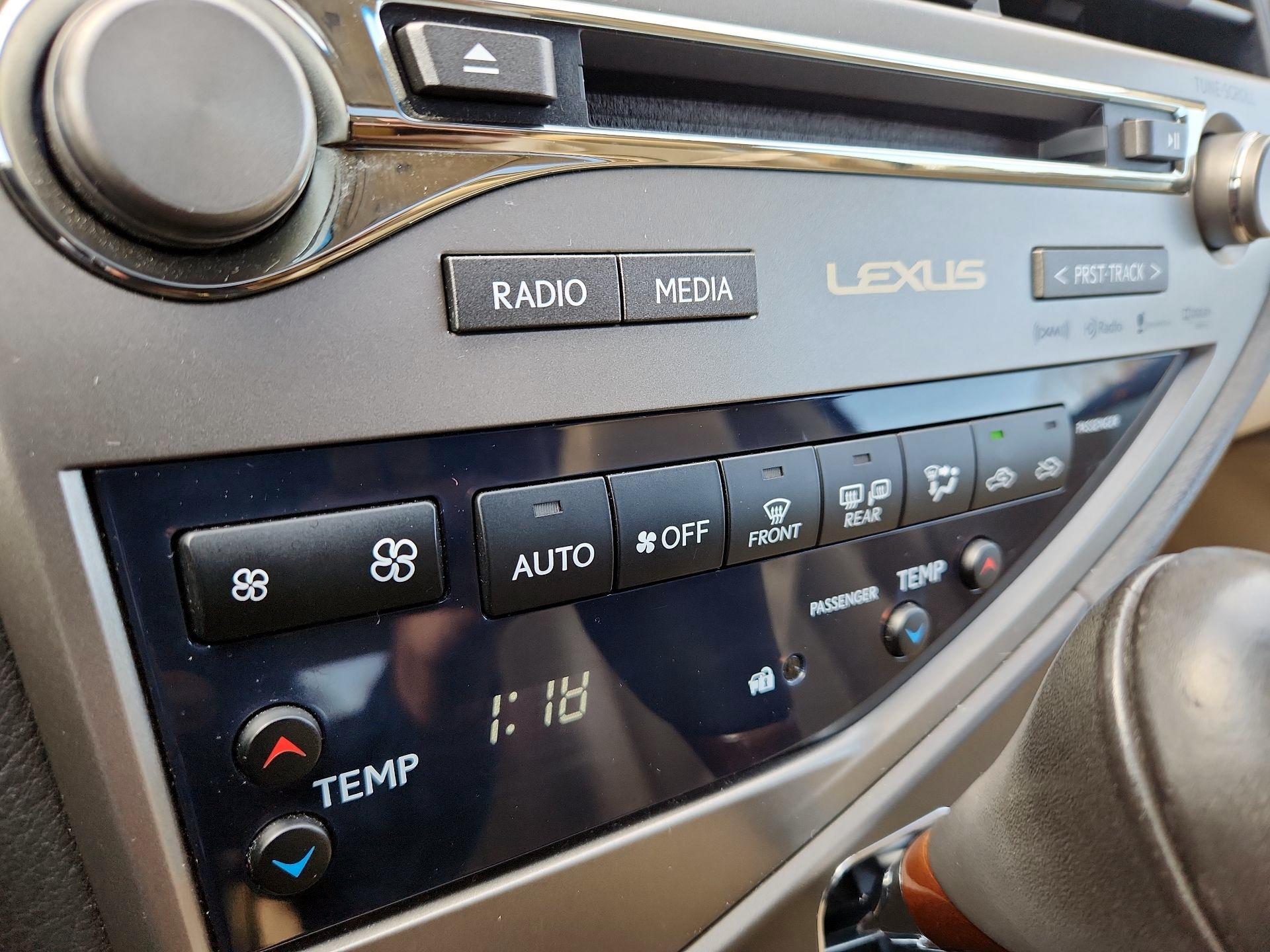 Thumbnail: 2014 Lexus RX - 17