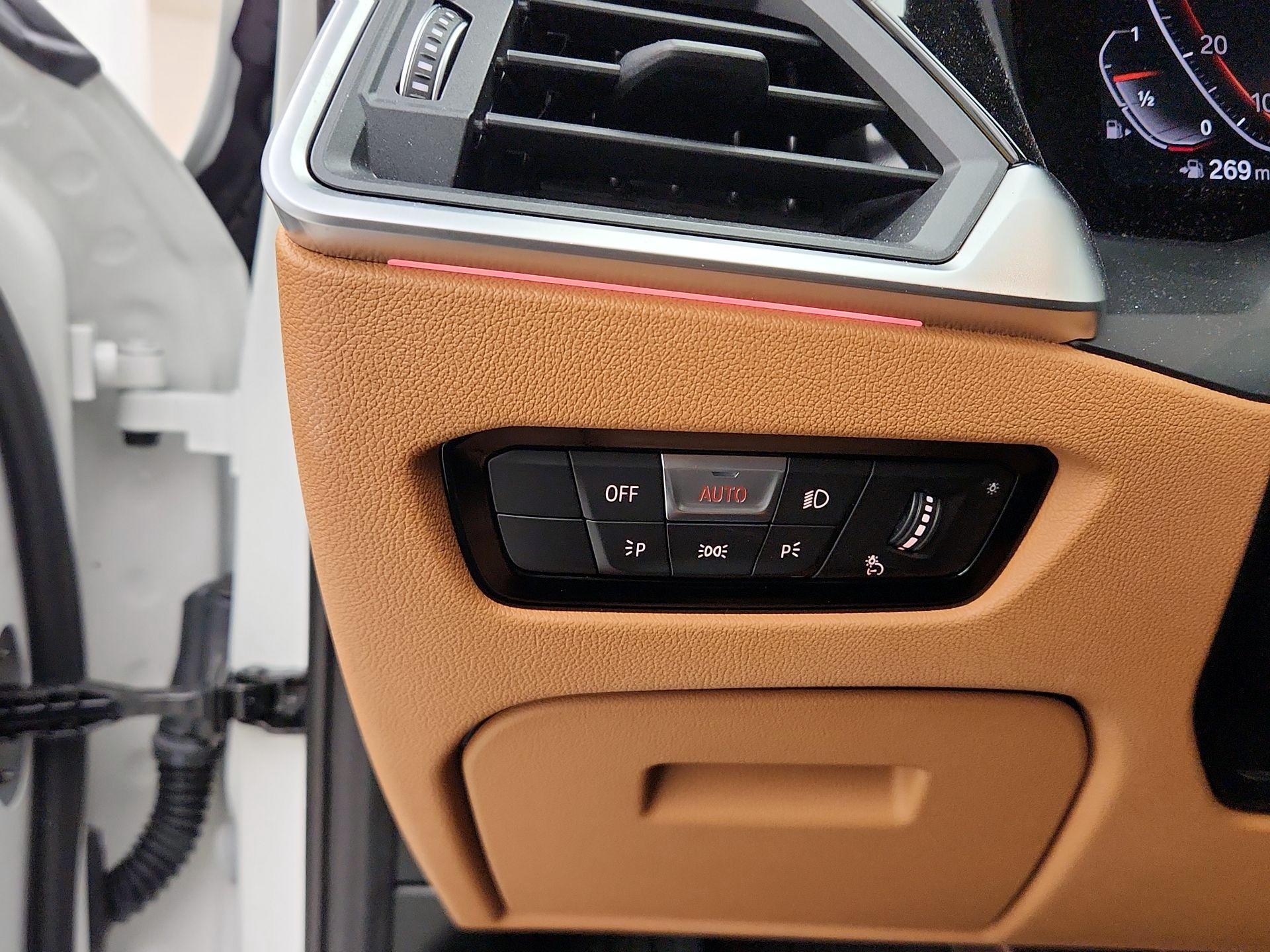 Thumbnail: 2021 BMW 3 Series - 13