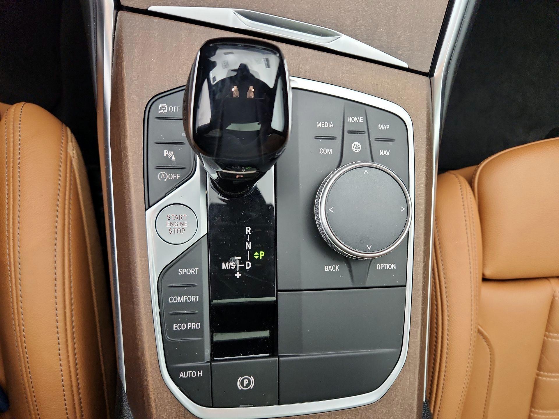 Thumbnail: 2021 BMW 3 Series - 18