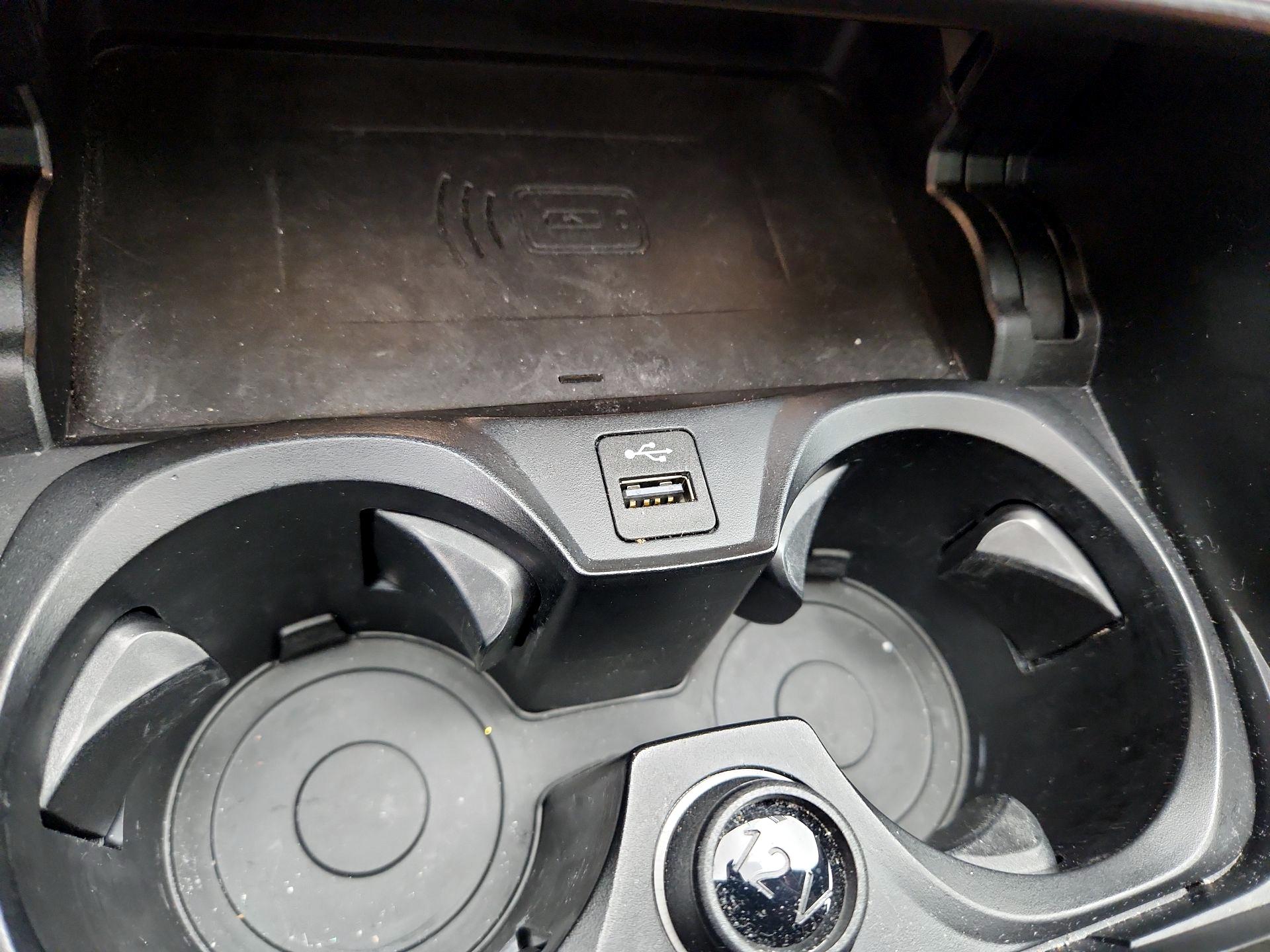 Thumbnail: 2021 BMW 3 Series - 19