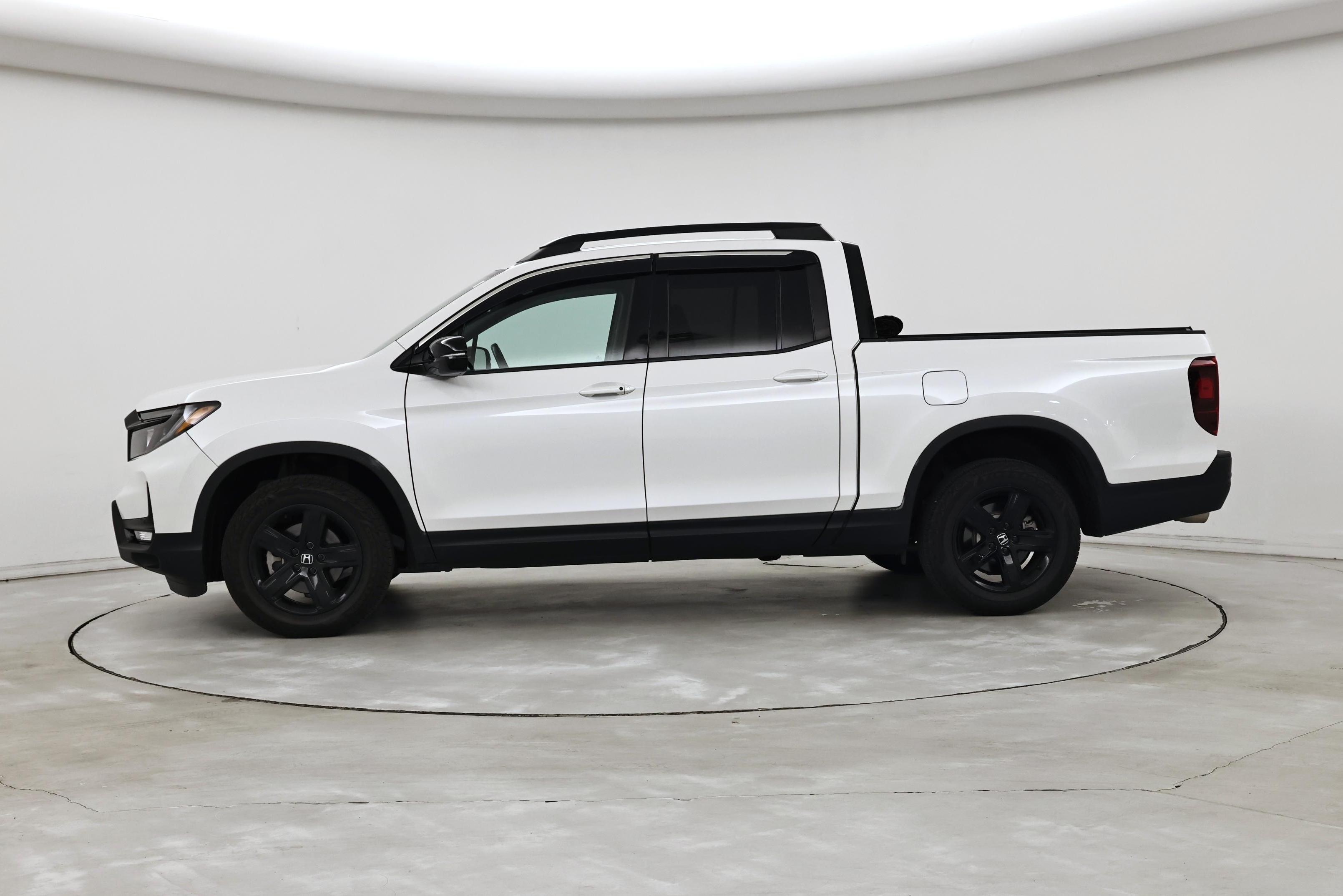 Thumbnail: 2023 Honda Ridgeline - 3