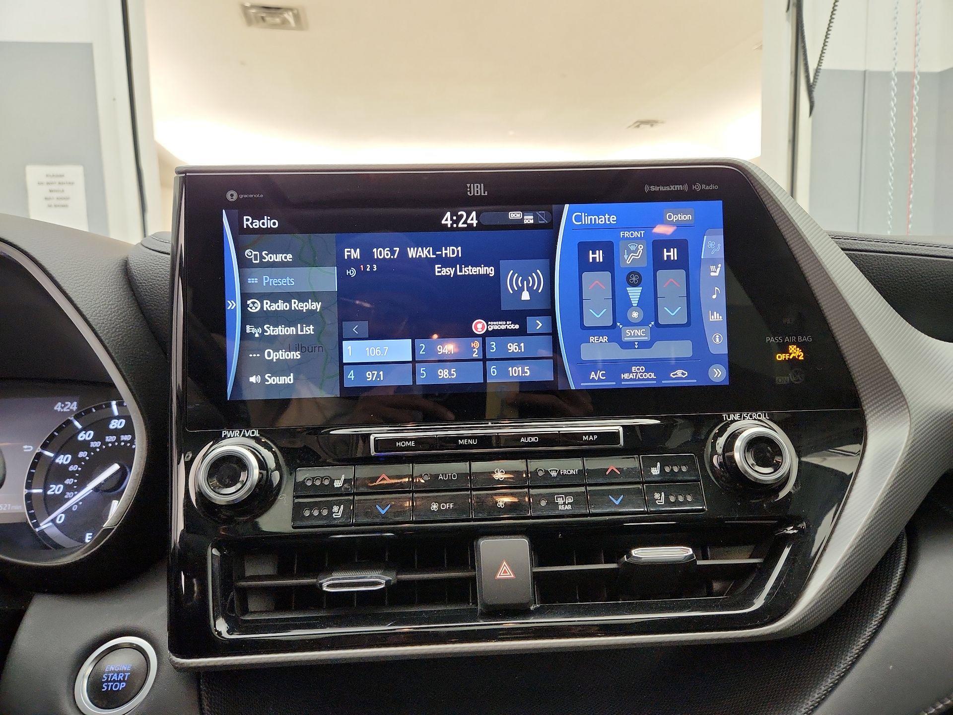 Thumbnail: 2021 Toyota Highlander - 16