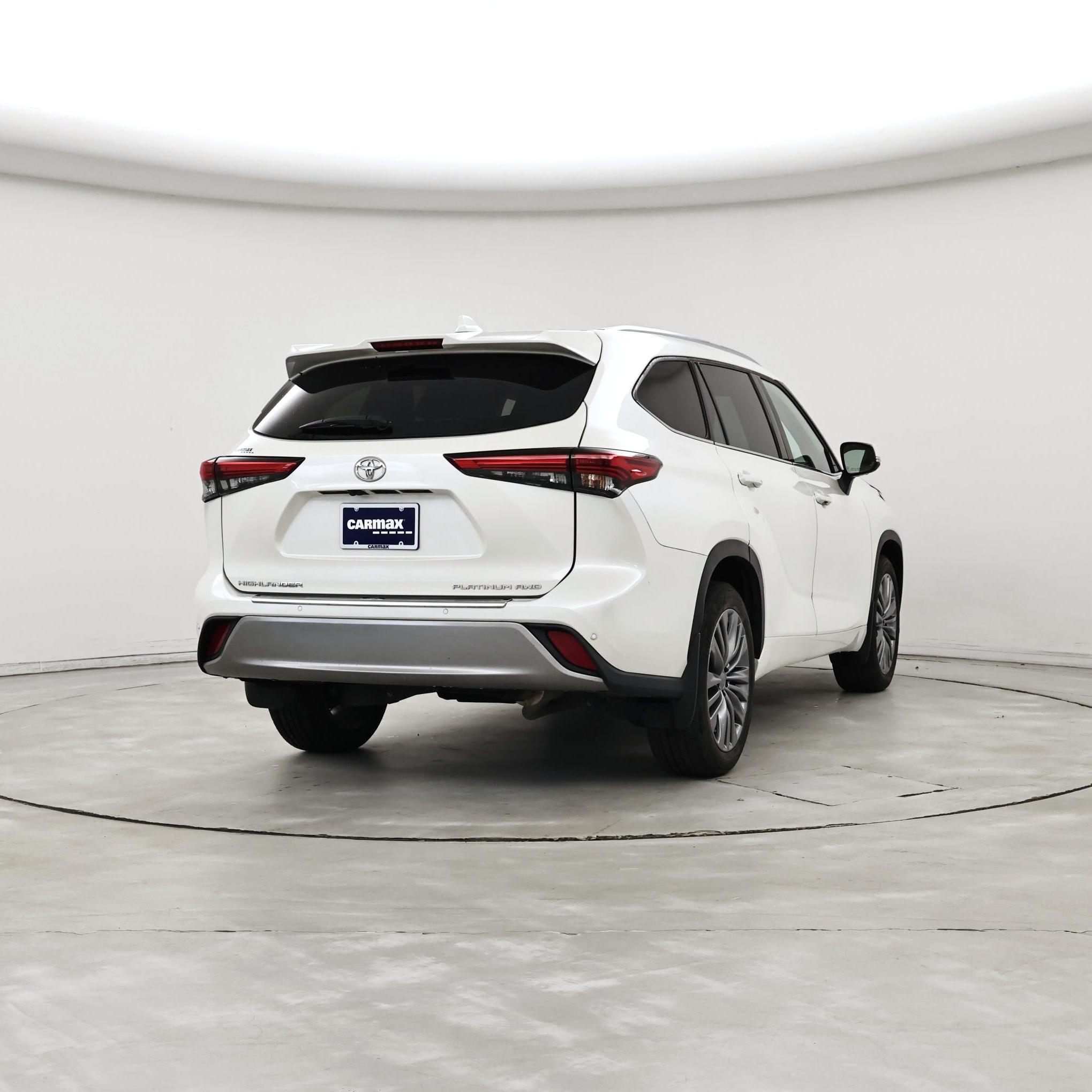 Thumbnail: 2021 Toyota Highlander - 8