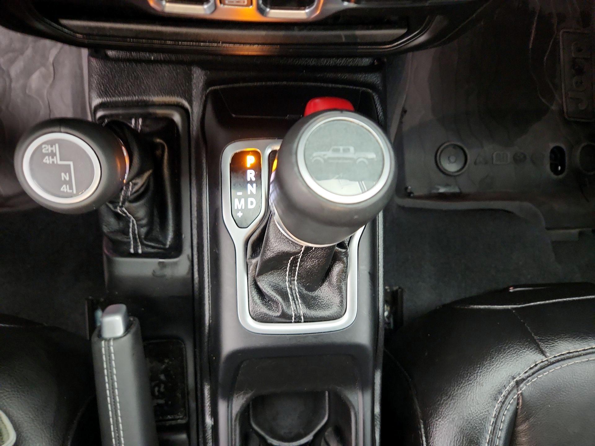 Thumbnail: 2020 Jeep Gladiator - 18