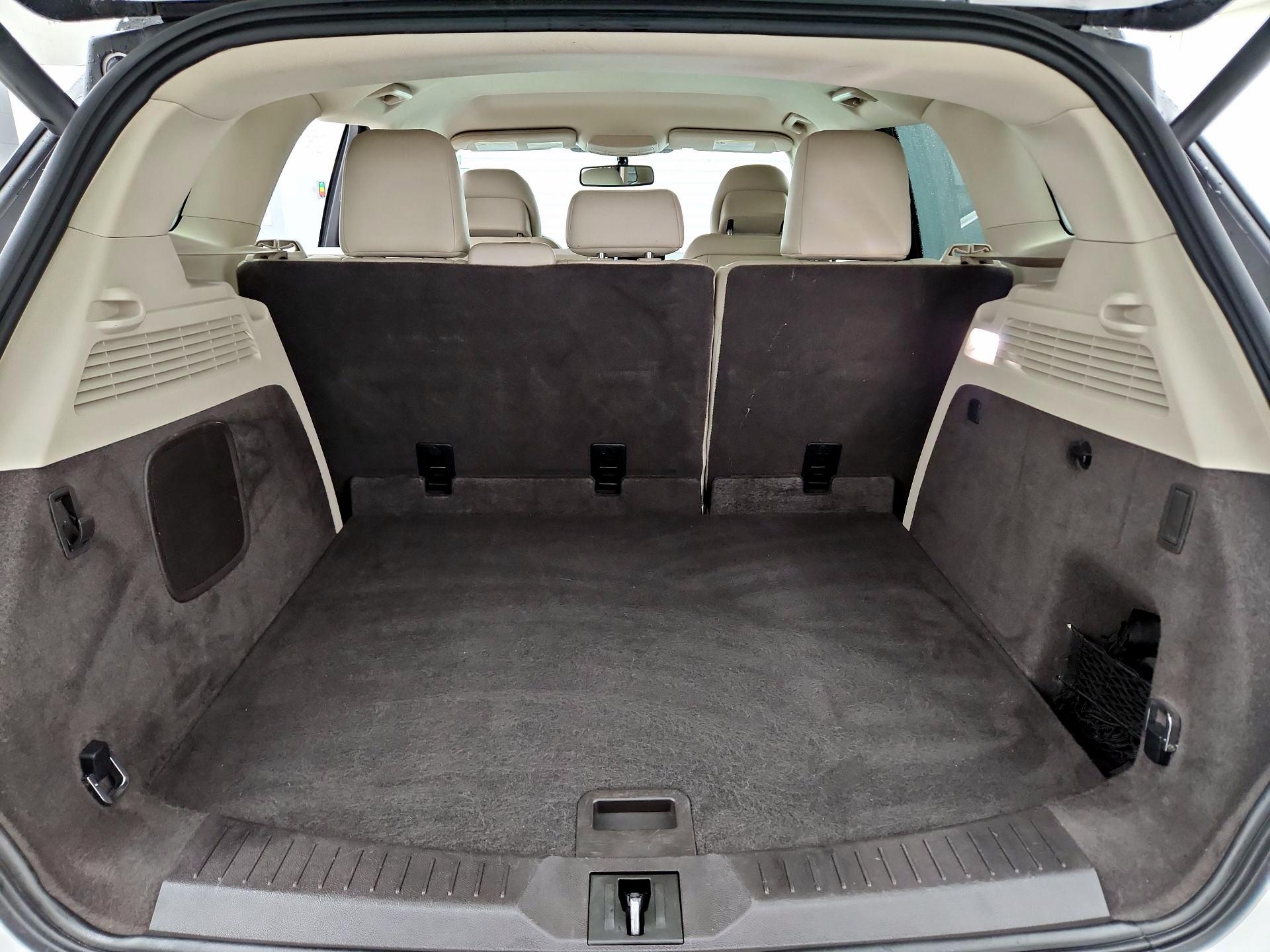 Thumbnail: 2019 Lincoln MKC - 19