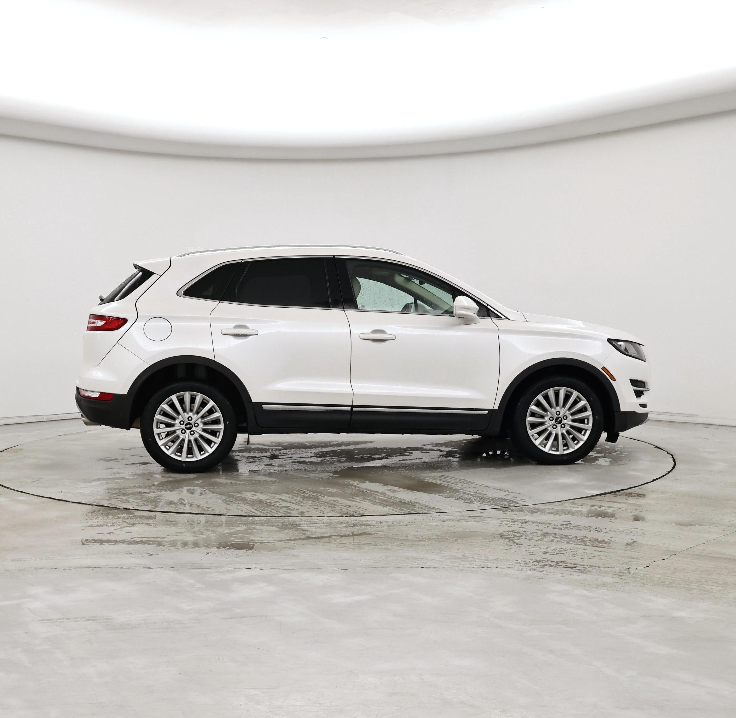 Thumbnail: 2019 Lincoln MKC - 7