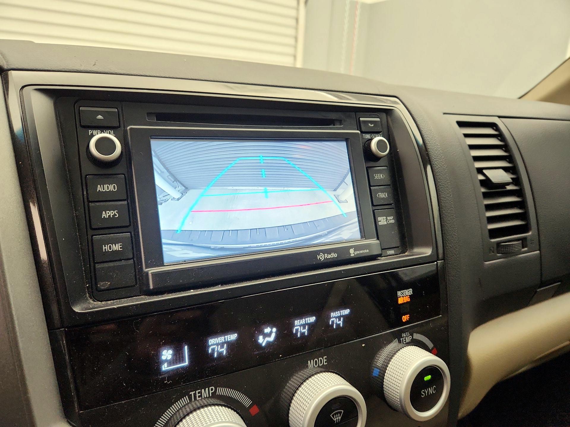 Thumbnail: 2015 Toyota Sequoia - 15