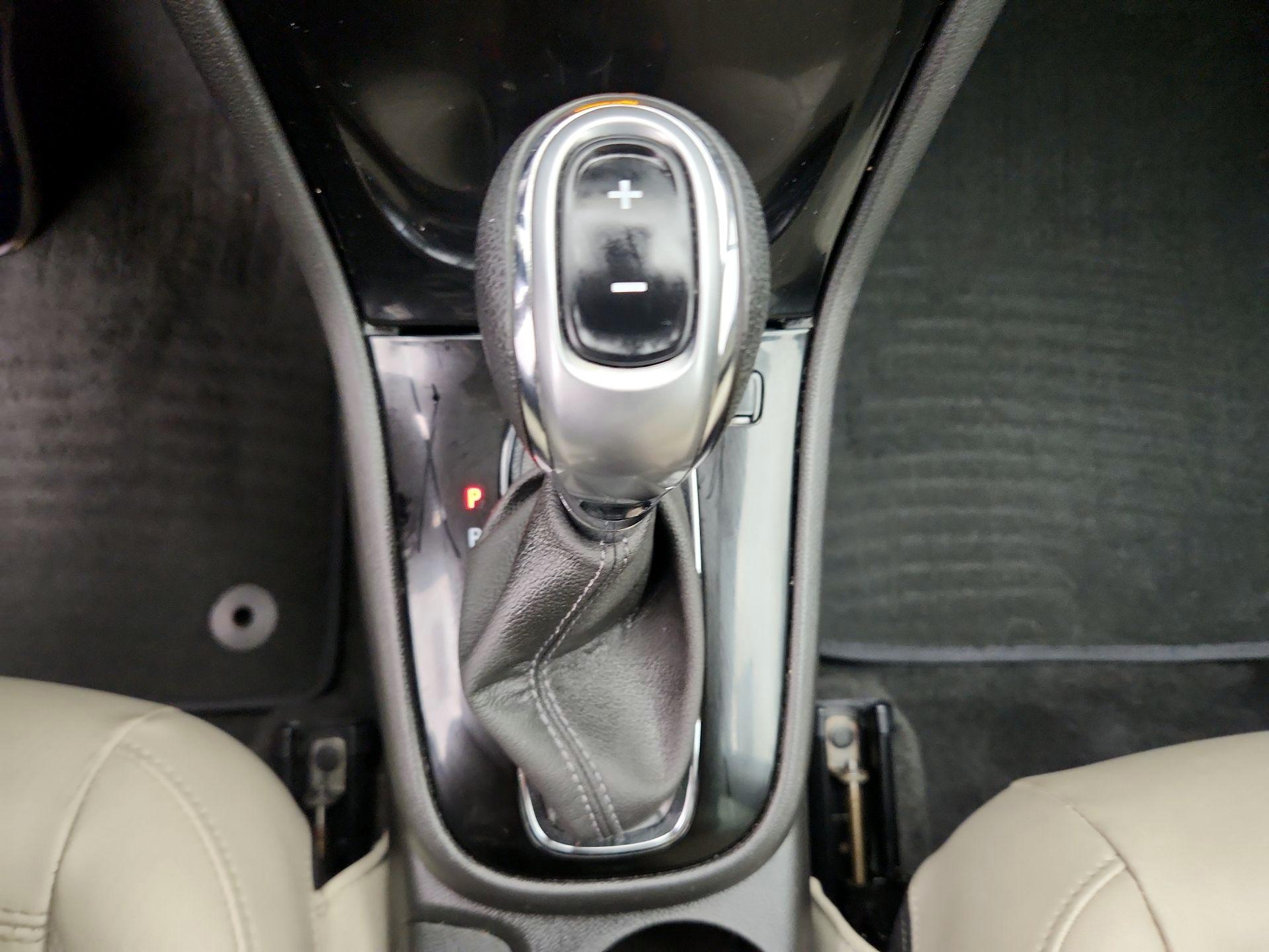 Thumbnail: 2019 Buick Encore - 17