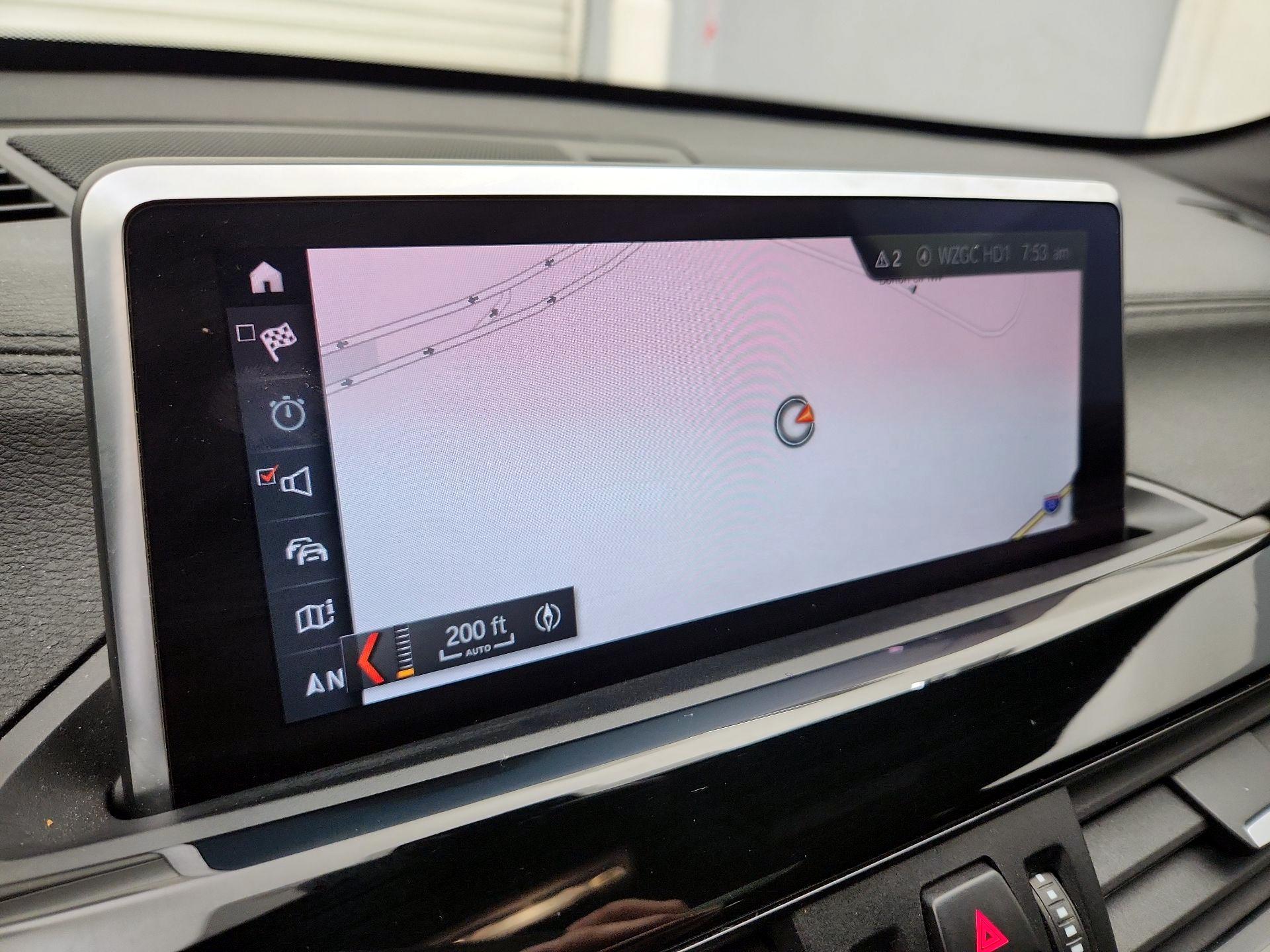 Thumbnail: 2020 BMW X1 - 14