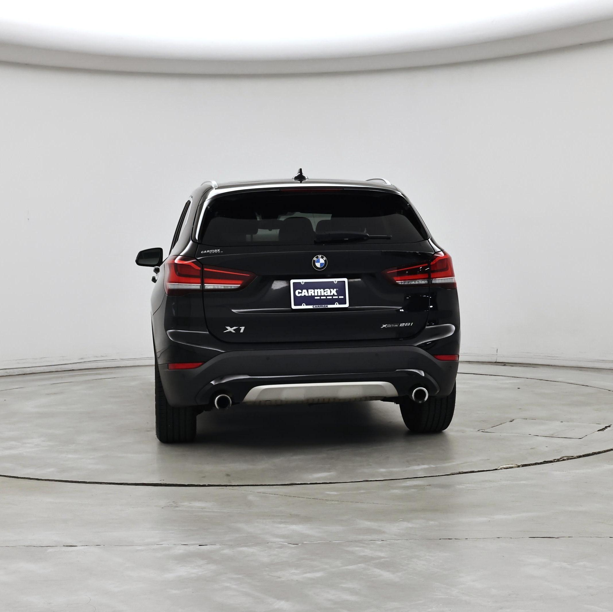 Thumbnail: 2020 BMW X1 - 6