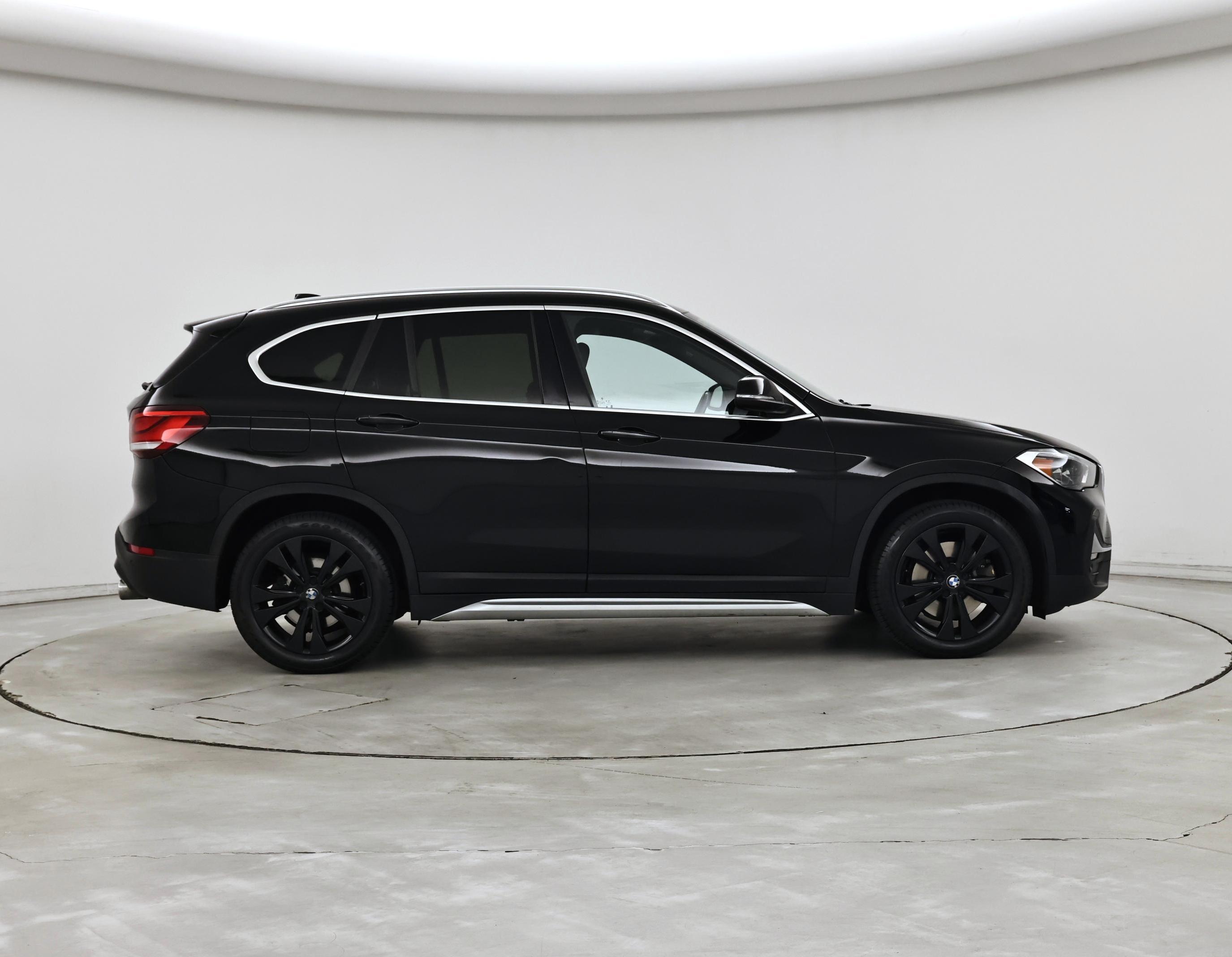 Thumbnail: 2020 BMW X1 - 7