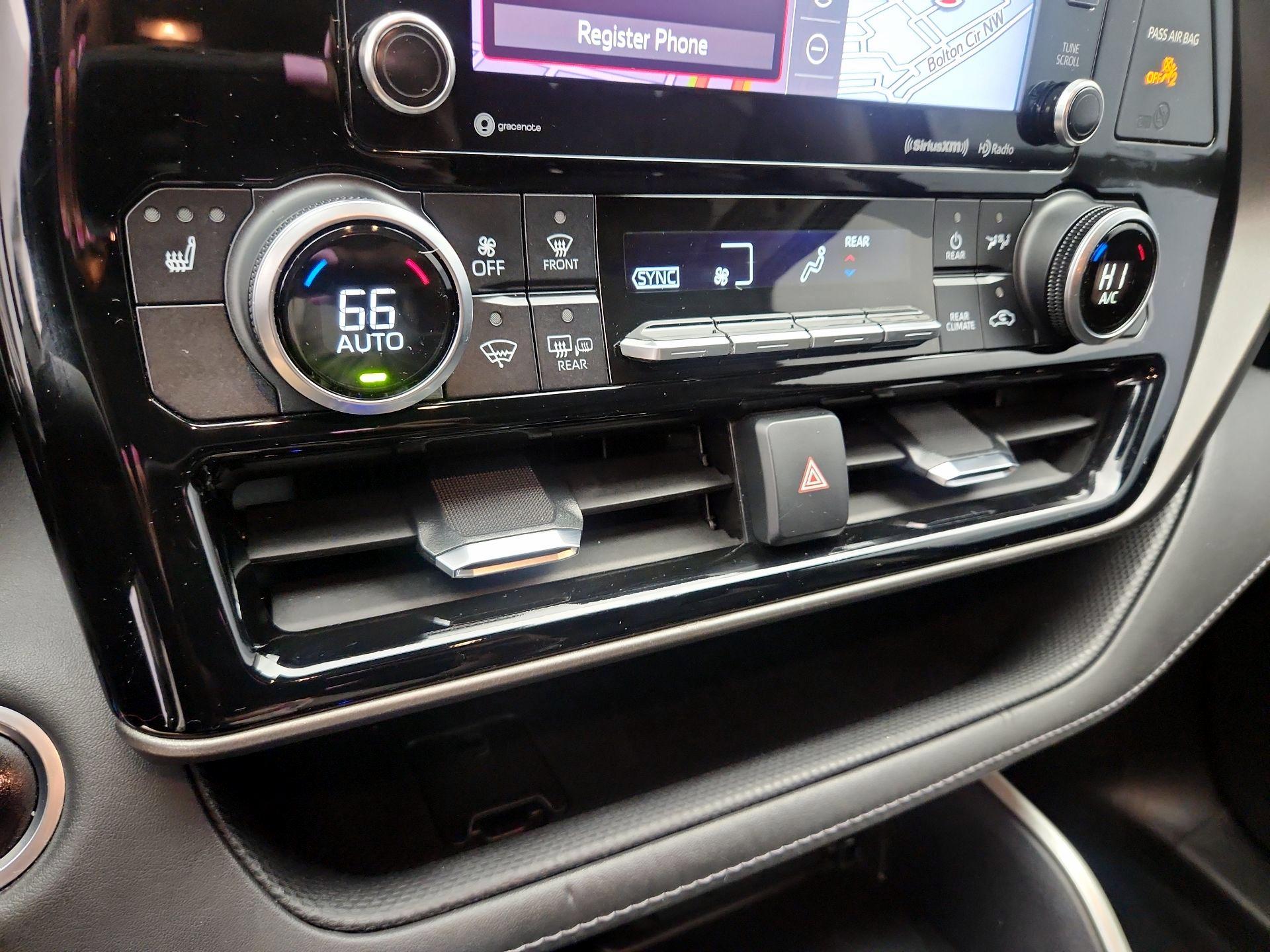 Thumbnail: 2021 Toyota Highlander - 17