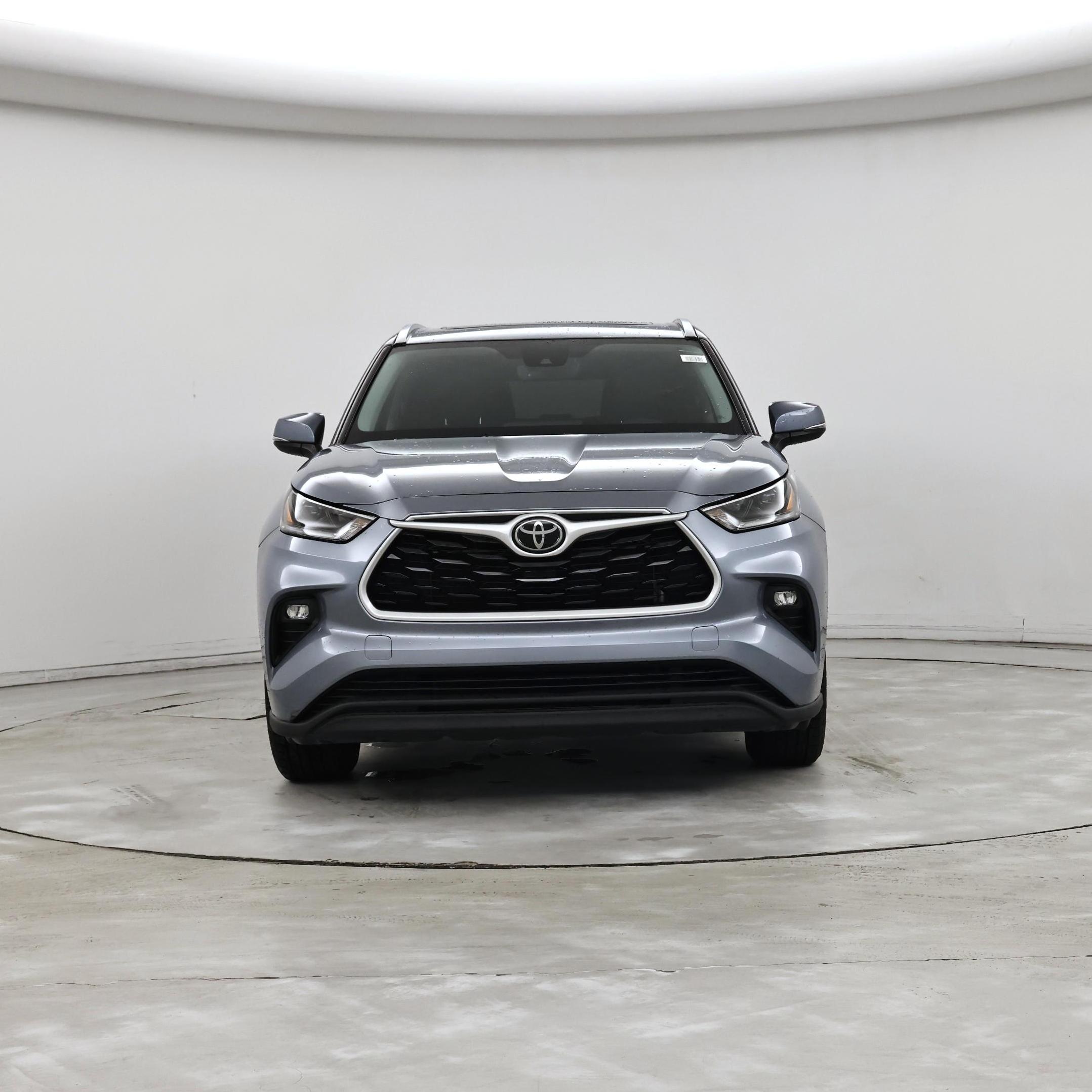 Thumbnail: 2021 Toyota Highlander - 5