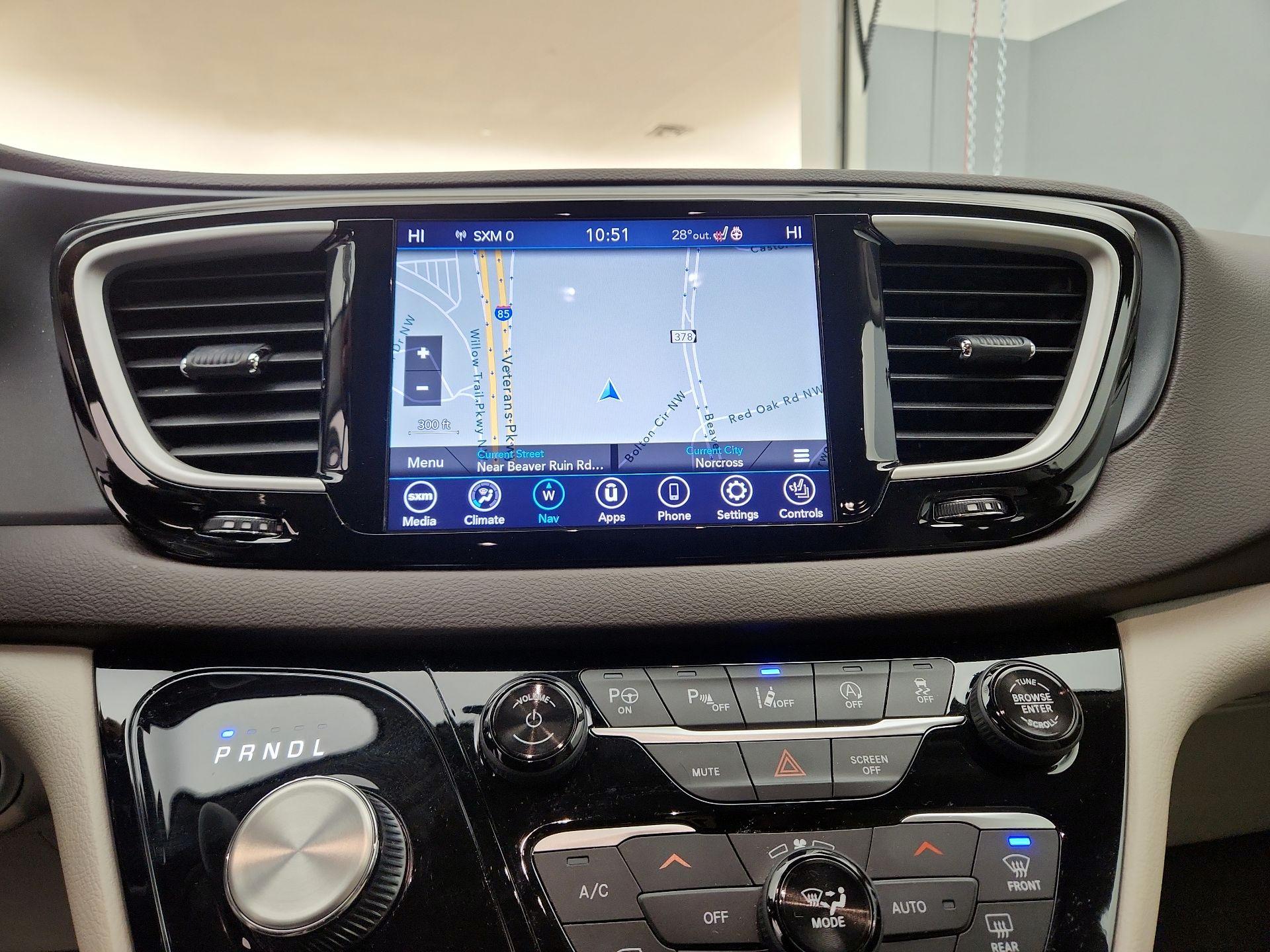 Thumbnail: 2020 Chrysler Pacifica - 14