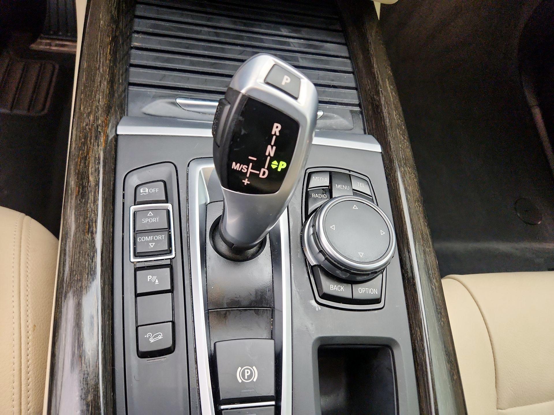 Thumbnail: 2016 BMW X5 - 17