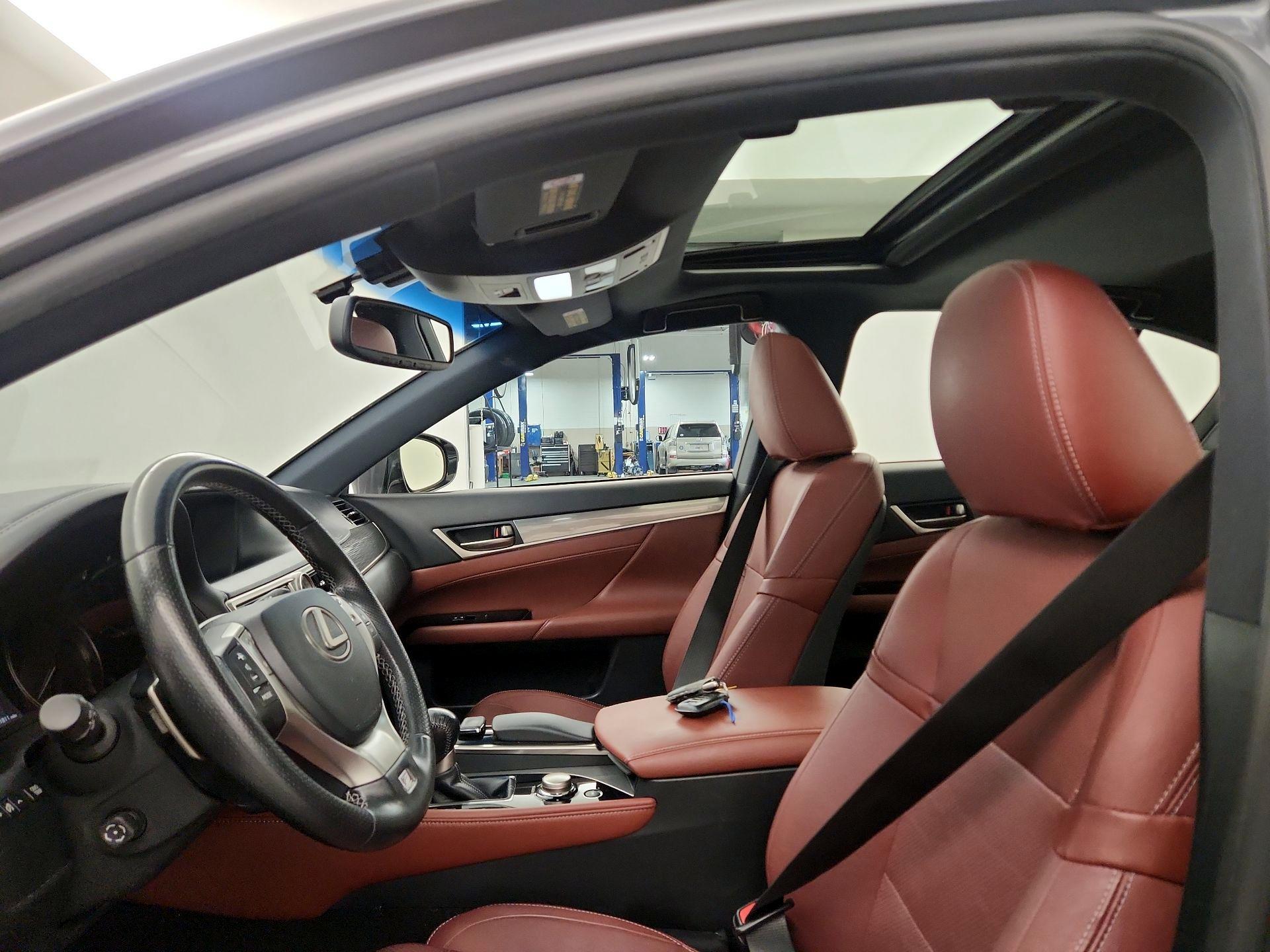 Thumbnail: 2015 Lexus GS - 19