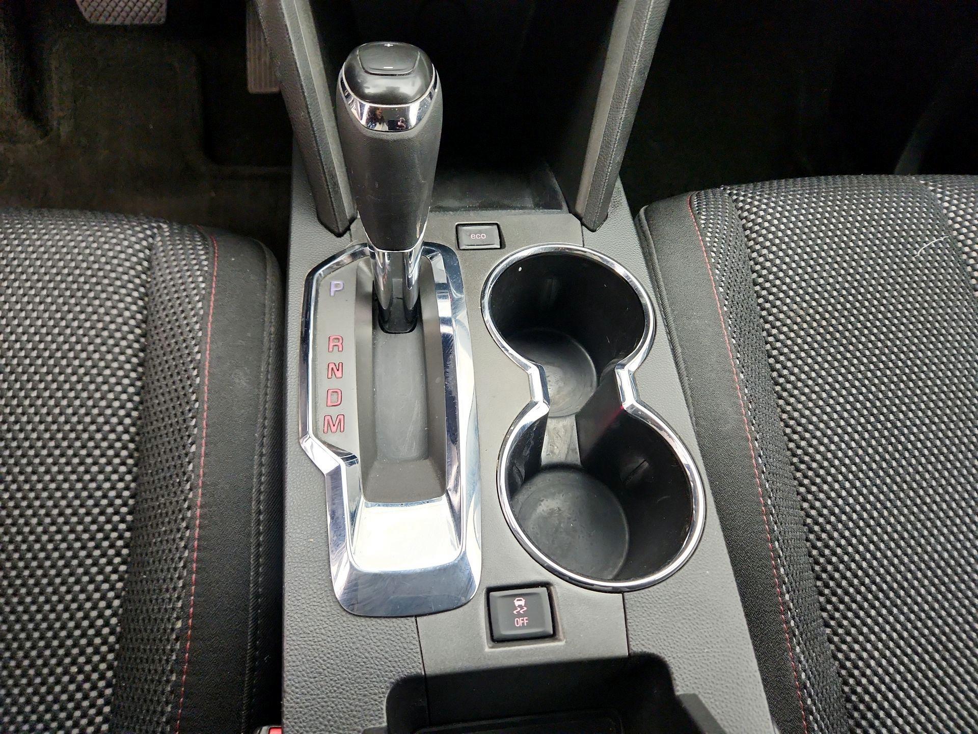 Thumbnail: 2017 GMC Terrain - 16