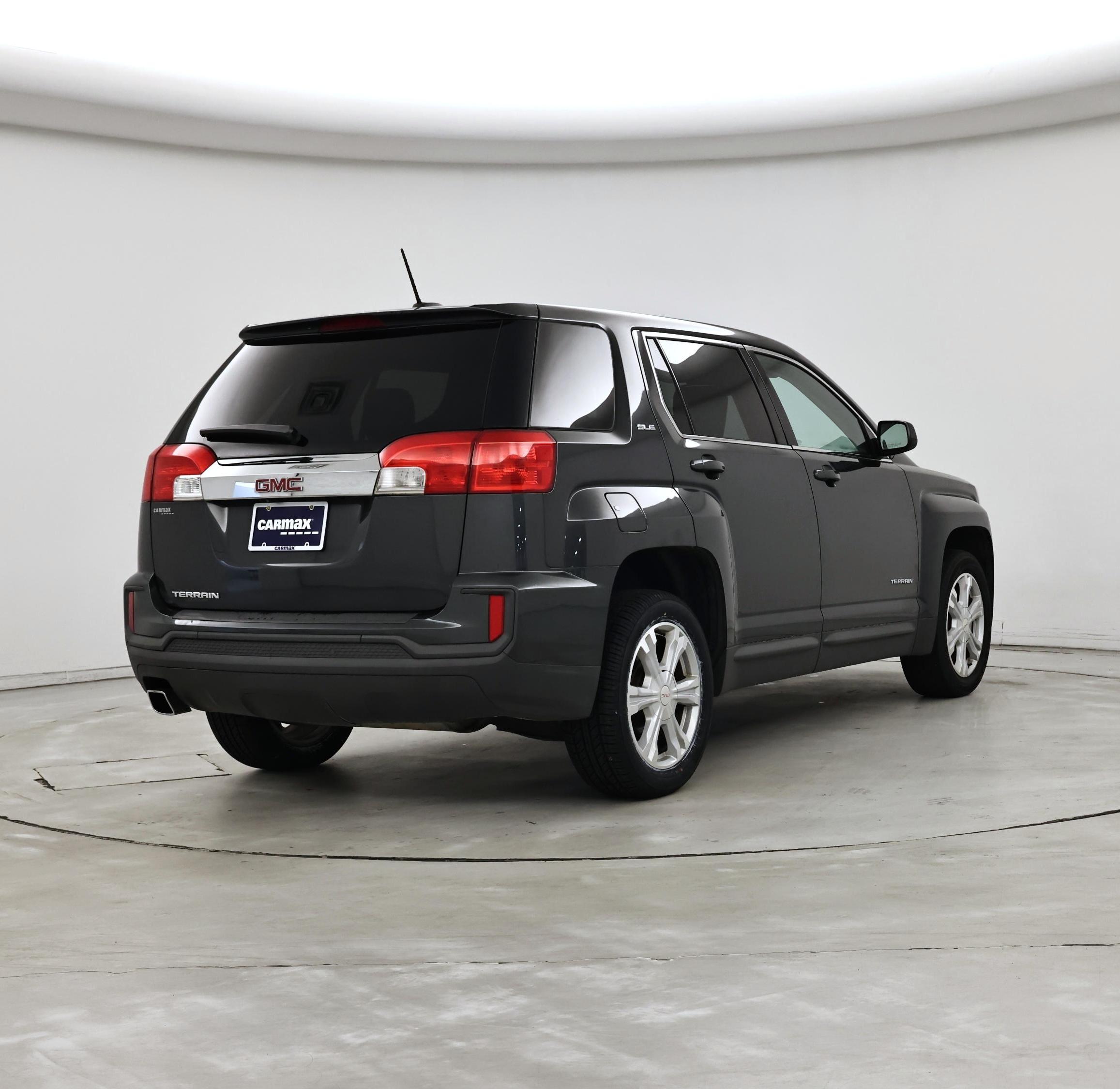 Thumbnail: 2017 GMC Terrain - 8