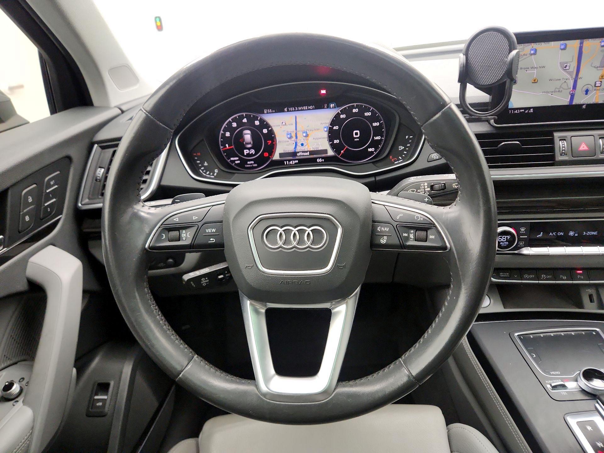 Thumbnail: 2019 Audi Q5 - 10