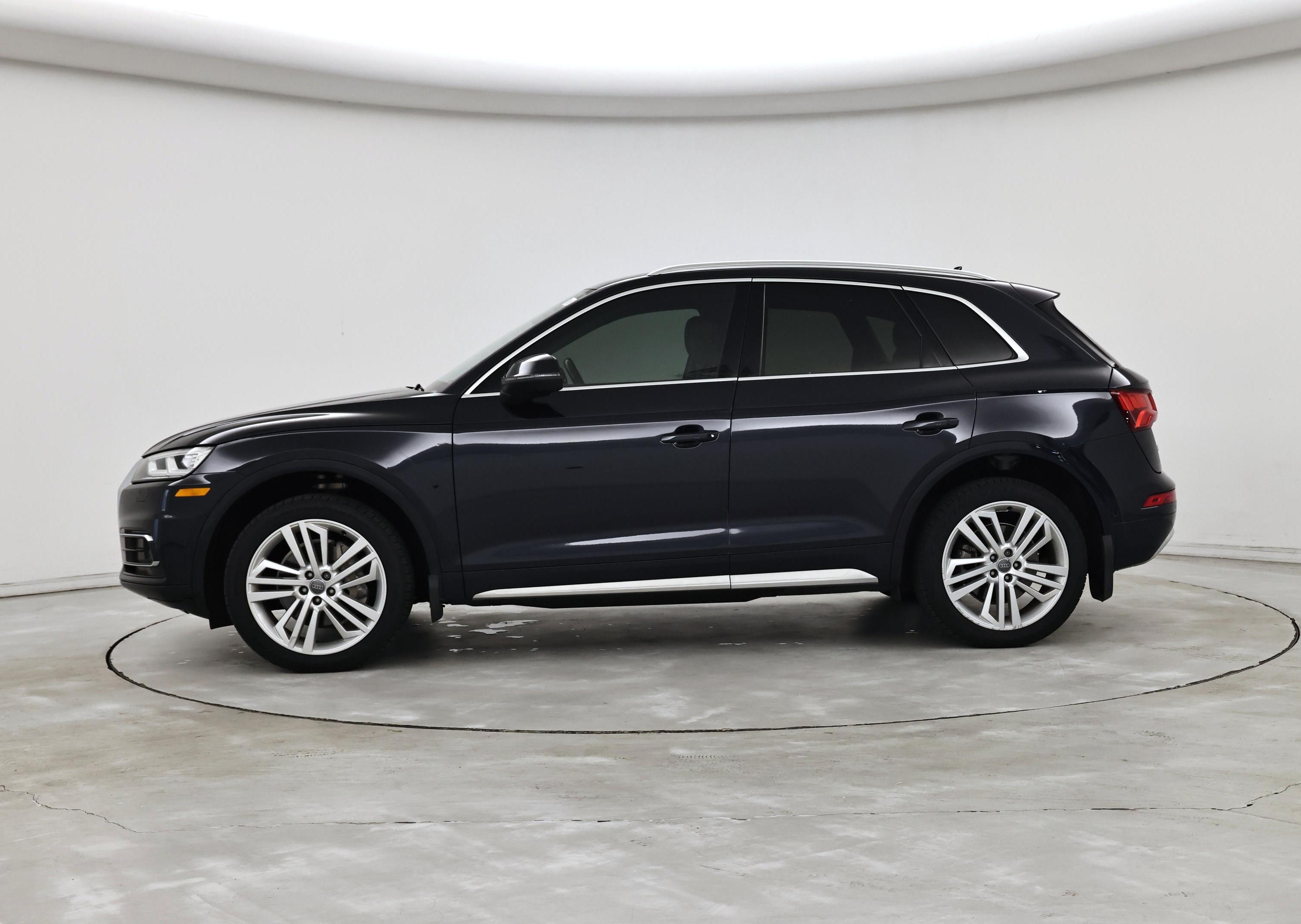 Thumbnail: 2019 Audi Q5 - 3
