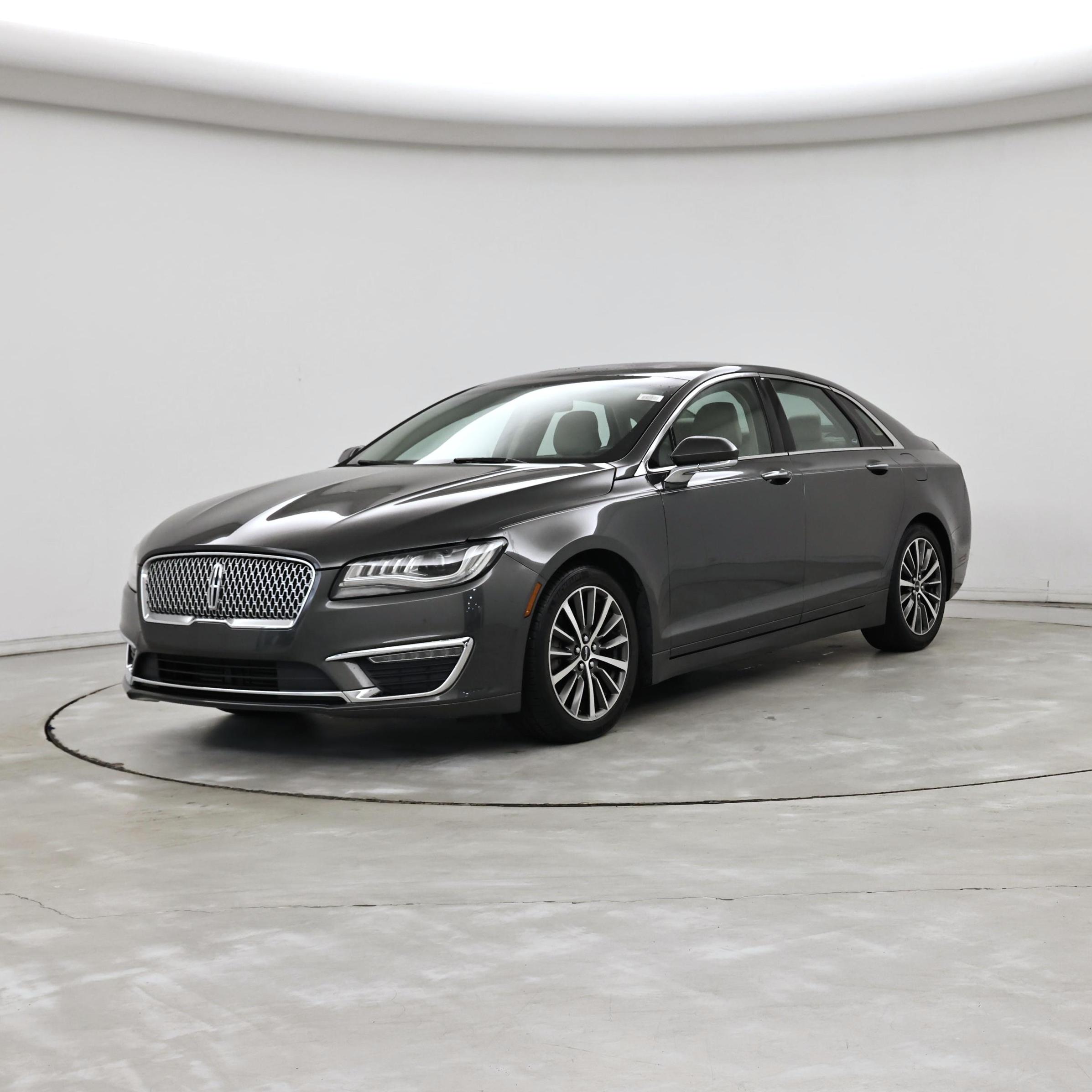 Thumbnail: 2017 Lincoln MKZ - 4