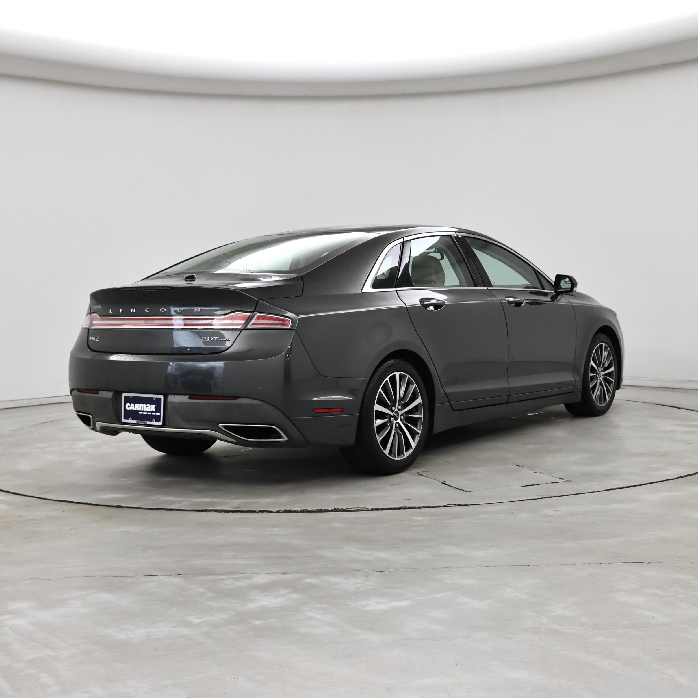 Thumbnail: 2017 Lincoln MKZ - 8